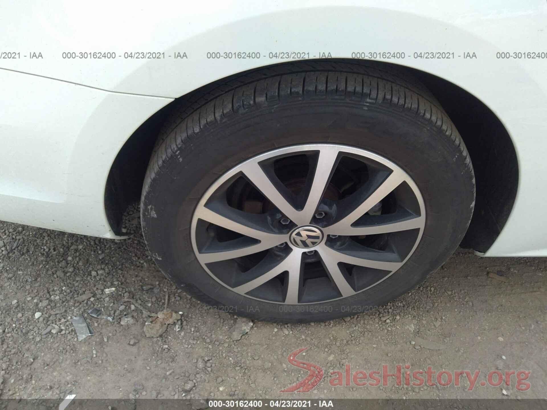 3VWDB7AJ0HM369183 2017 VOLKSWAGEN JETTA