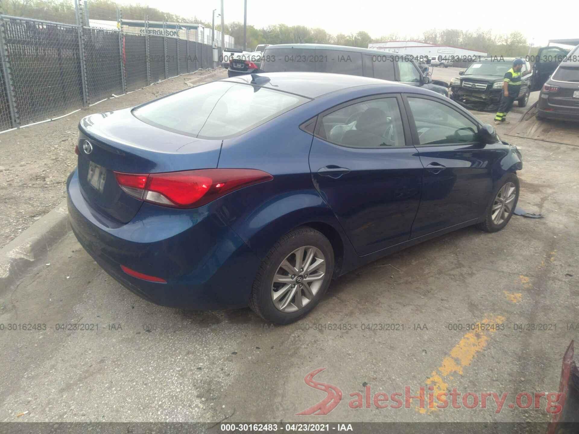 5NPDH4AE6GH682455 2016 HYUNDAI ELANTRA