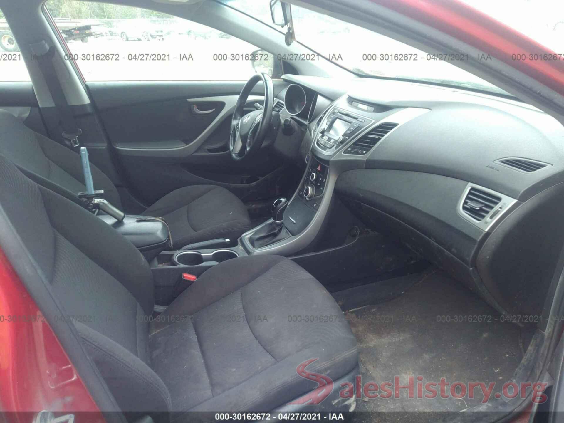 KMHDH4AE2GU546082 2016 HYUNDAI ELANTRA