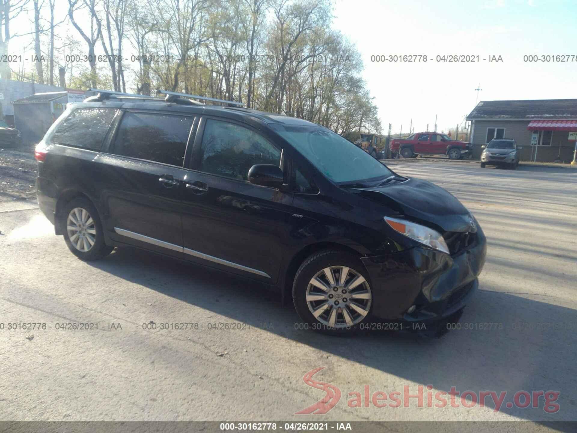 5TDDZ3DC7HS178459 2017 TOYOTA SIENNA