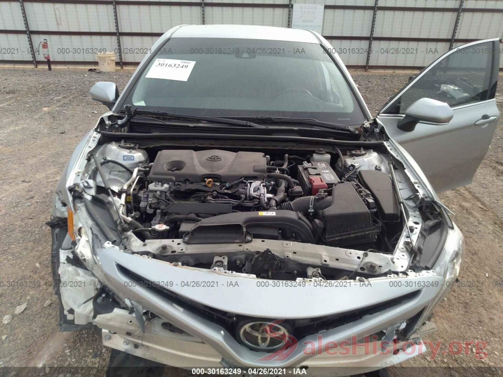 4T1B61HK1JU086038 2018 TOYOTA CAMRY