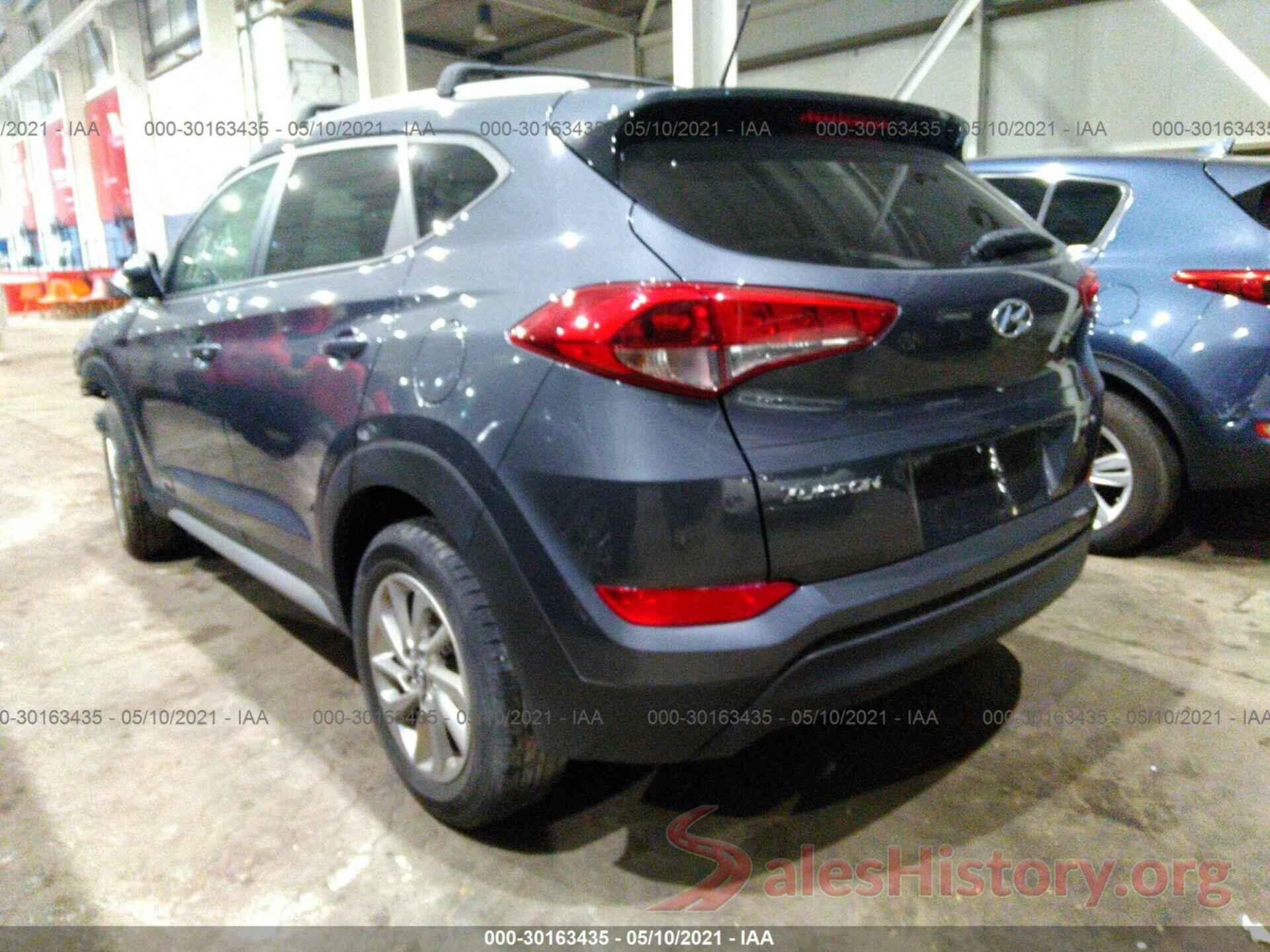 KM8J33A45HU475318 2017 HYUNDAI TUCSON