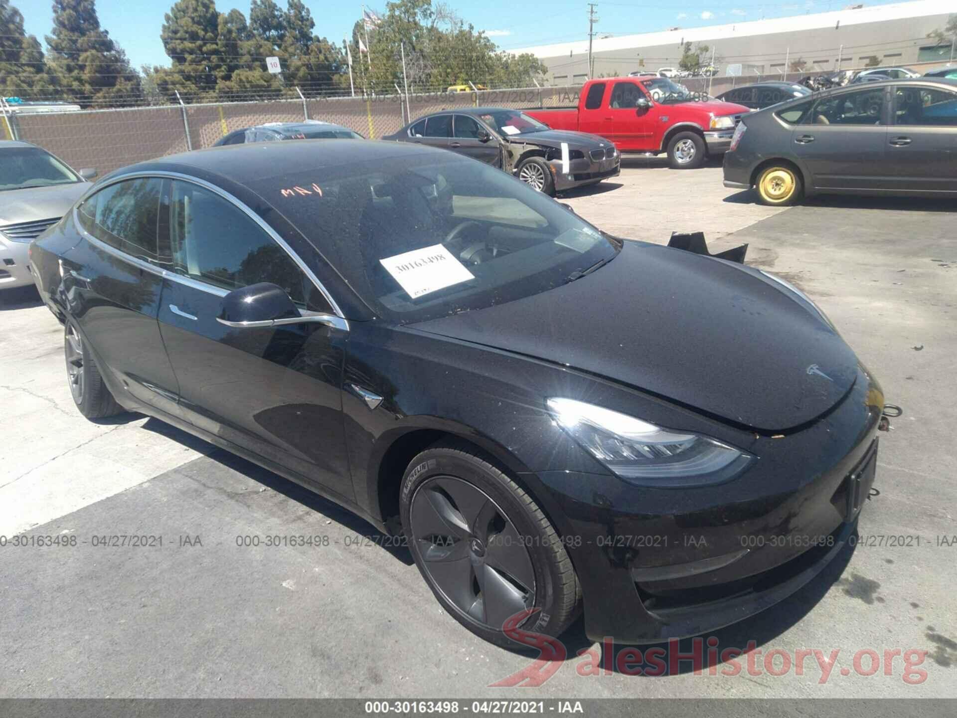 5YJ3E1EA1KF426807 2019 TESLA MODEL 3