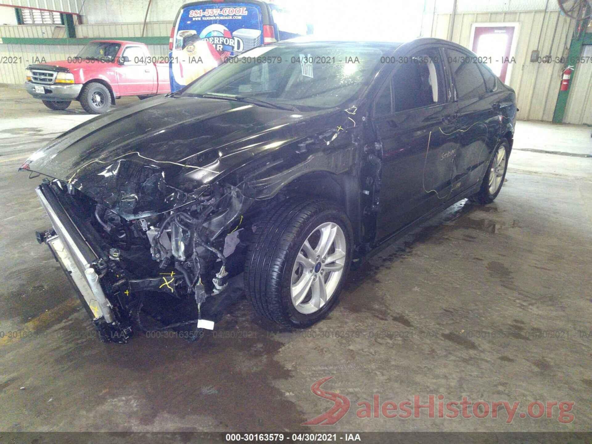 3FA6P0HD9JR213775 2018 FORD FUSION