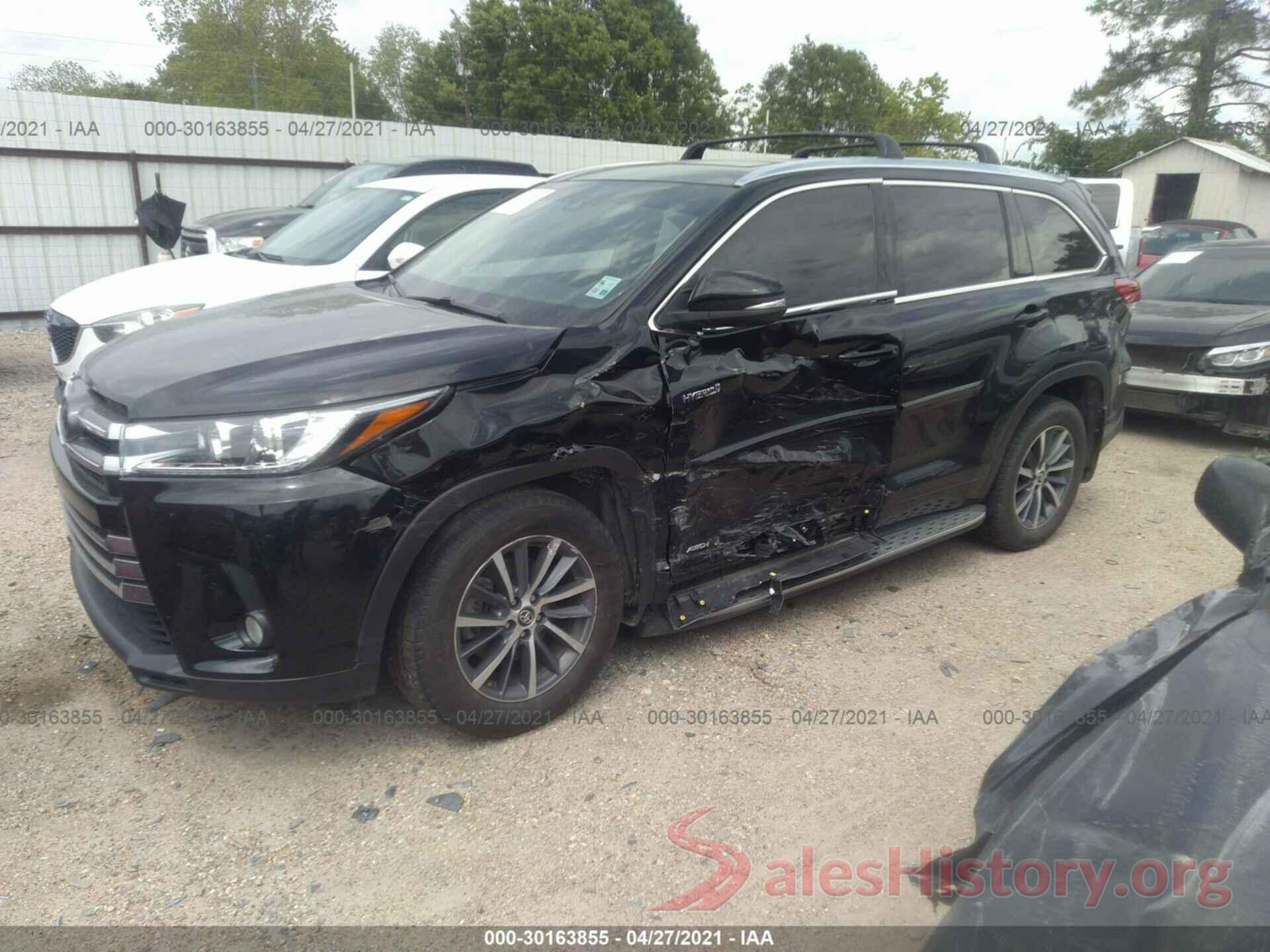 5TDDGRFH1JS050774 2018 TOYOTA HIGHLANDER