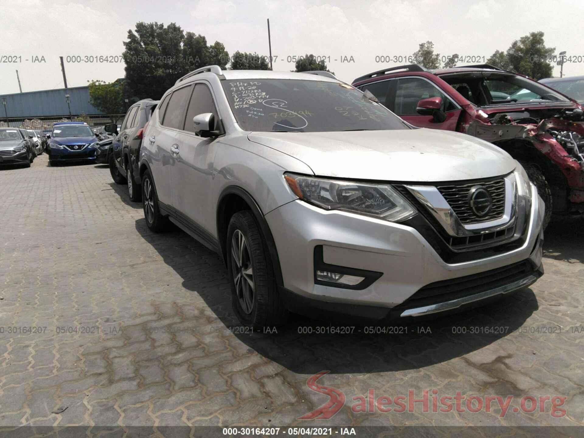 5N1AT2MT2KC703494 2019 NISSAN ROGUE