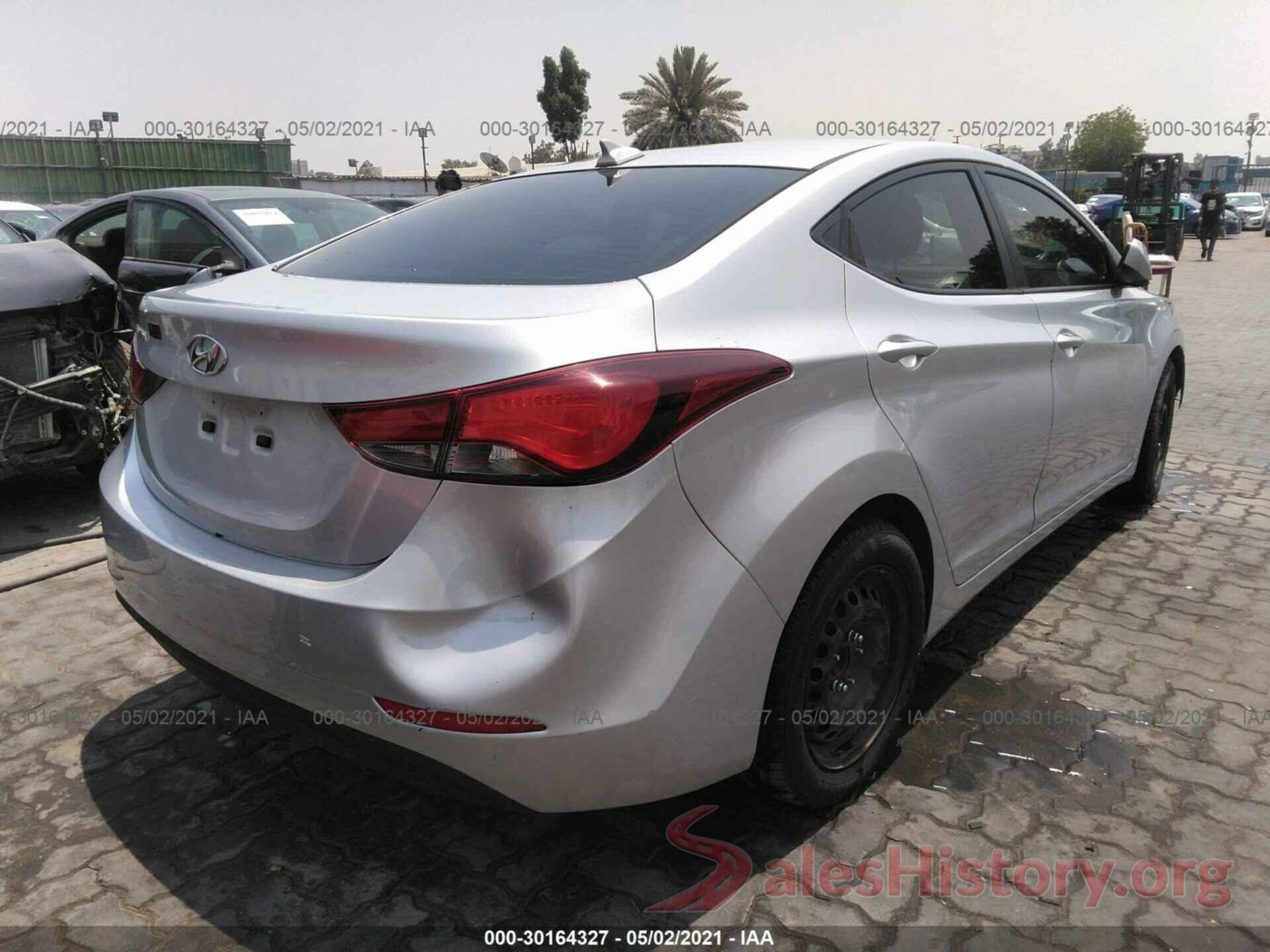 5NPDH4AEXGH675718 2016 HYUNDAI ELANTRA