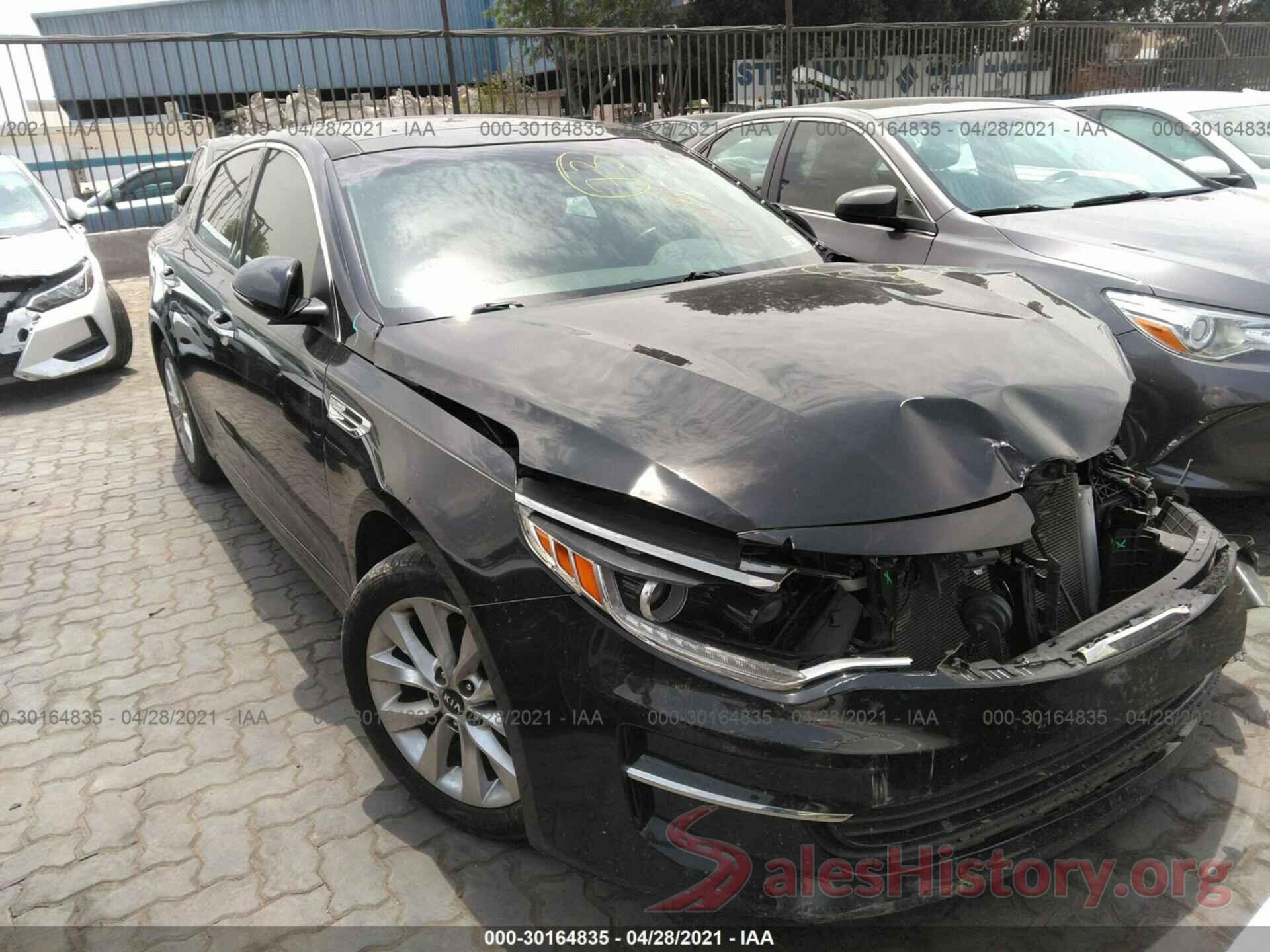 5XXGU4L30GG011752 2016 KIA OPTIMA