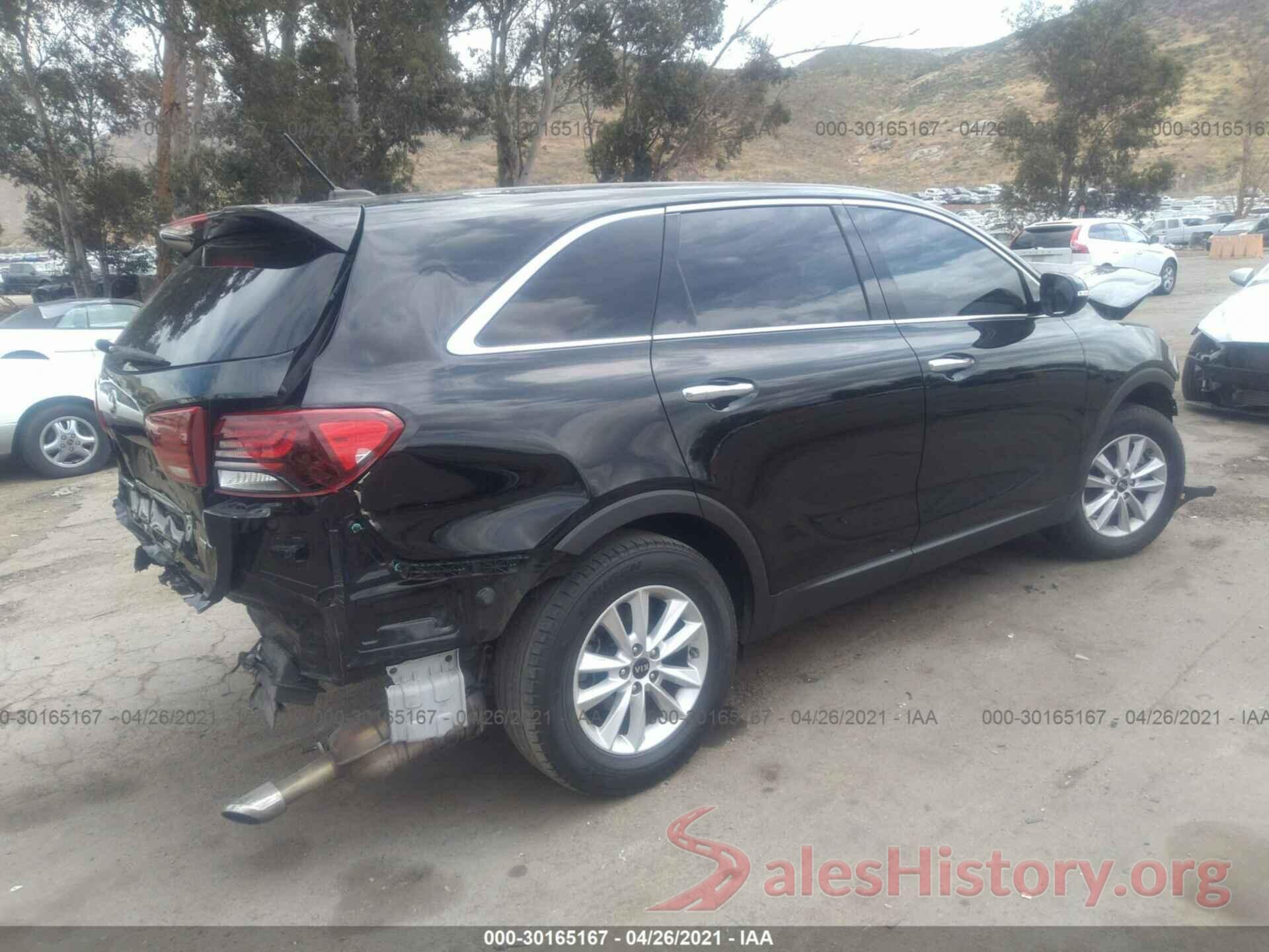 5XYPG4A32KG586000 2019 KIA SORENTO