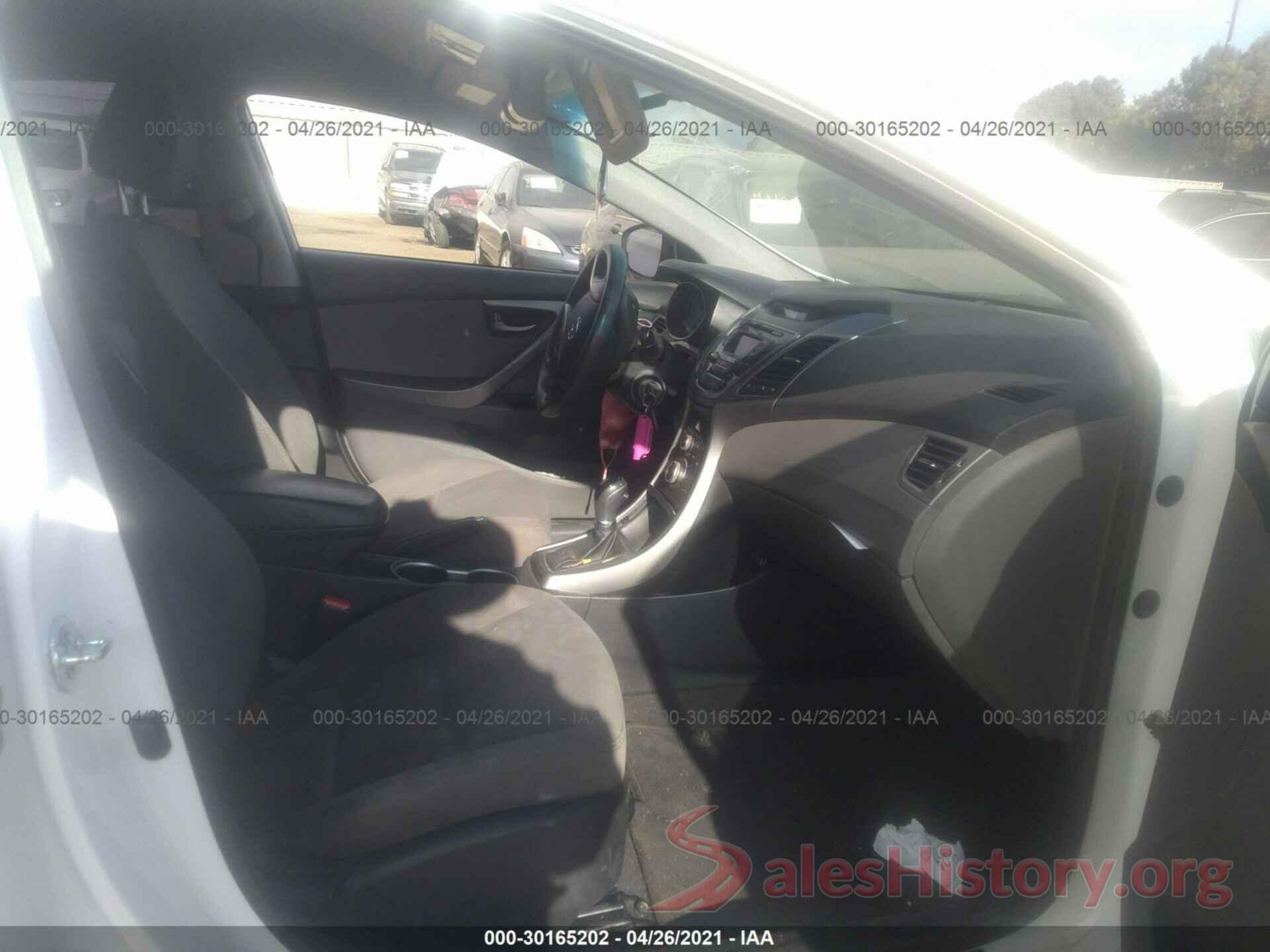 5NPDH4AE5GH740636 2016 HYUNDAI ELANTRA