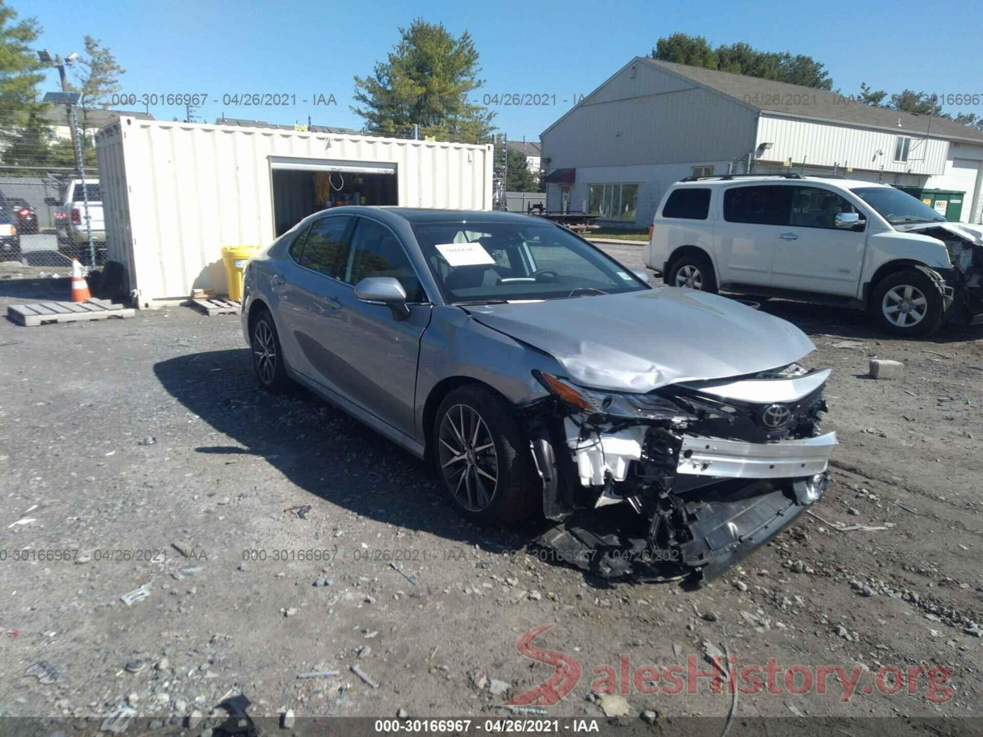 4T1F11BK3MU030003 2021 TOYOTA CAMRY