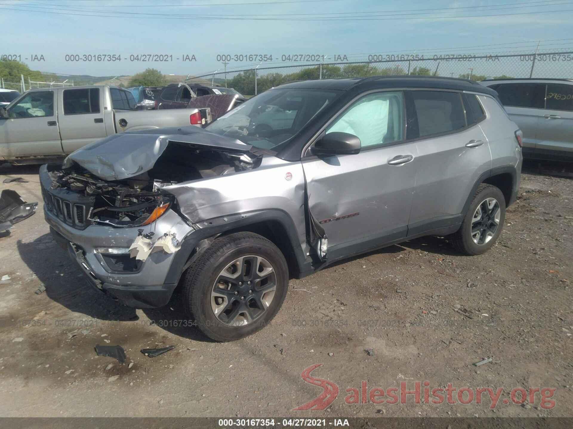 3C4NJDDB4JT451152 2018 JEEP COMPASS