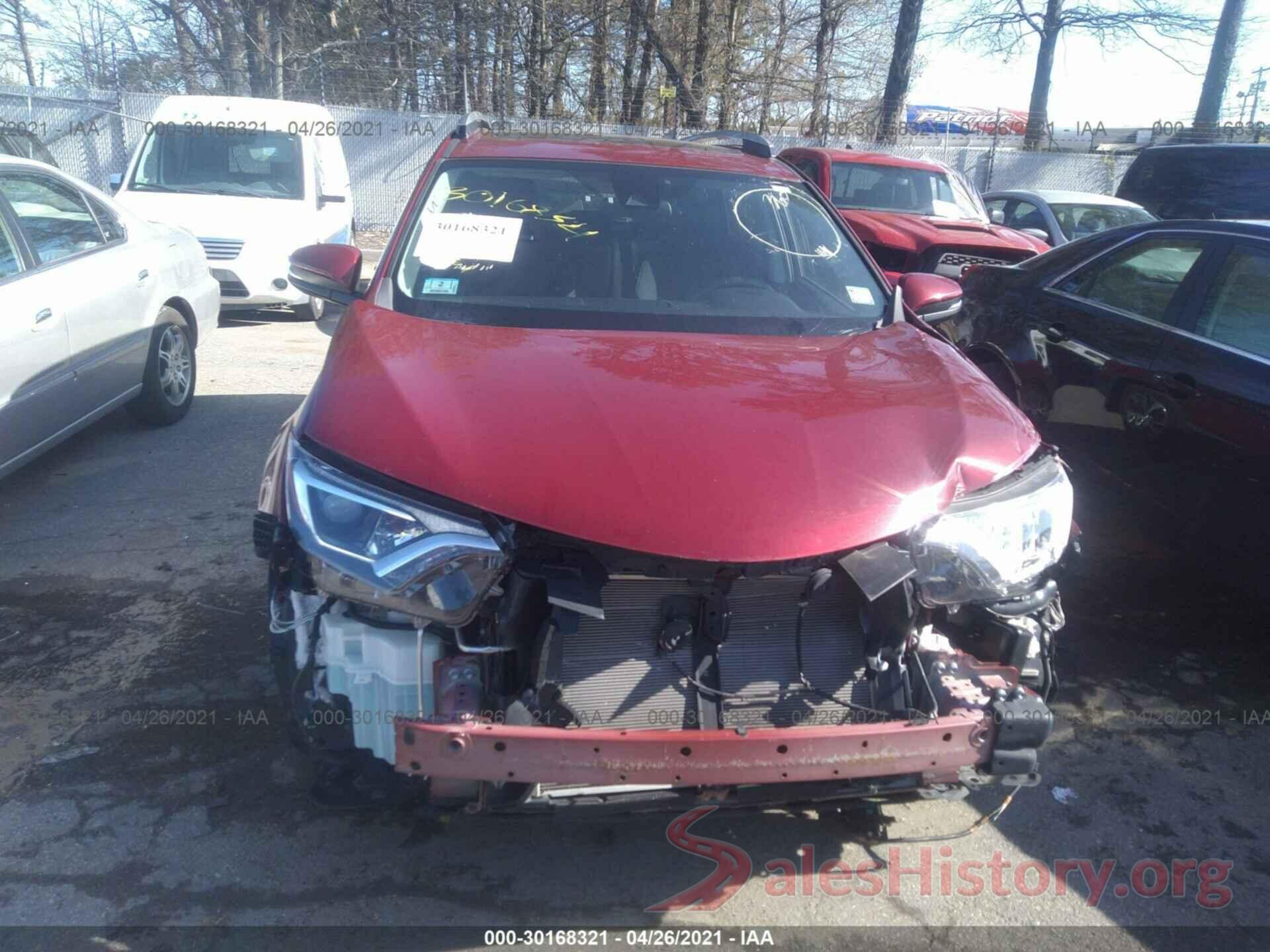 2T3RFREV2JW751175 2018 TOYOTA RAV4