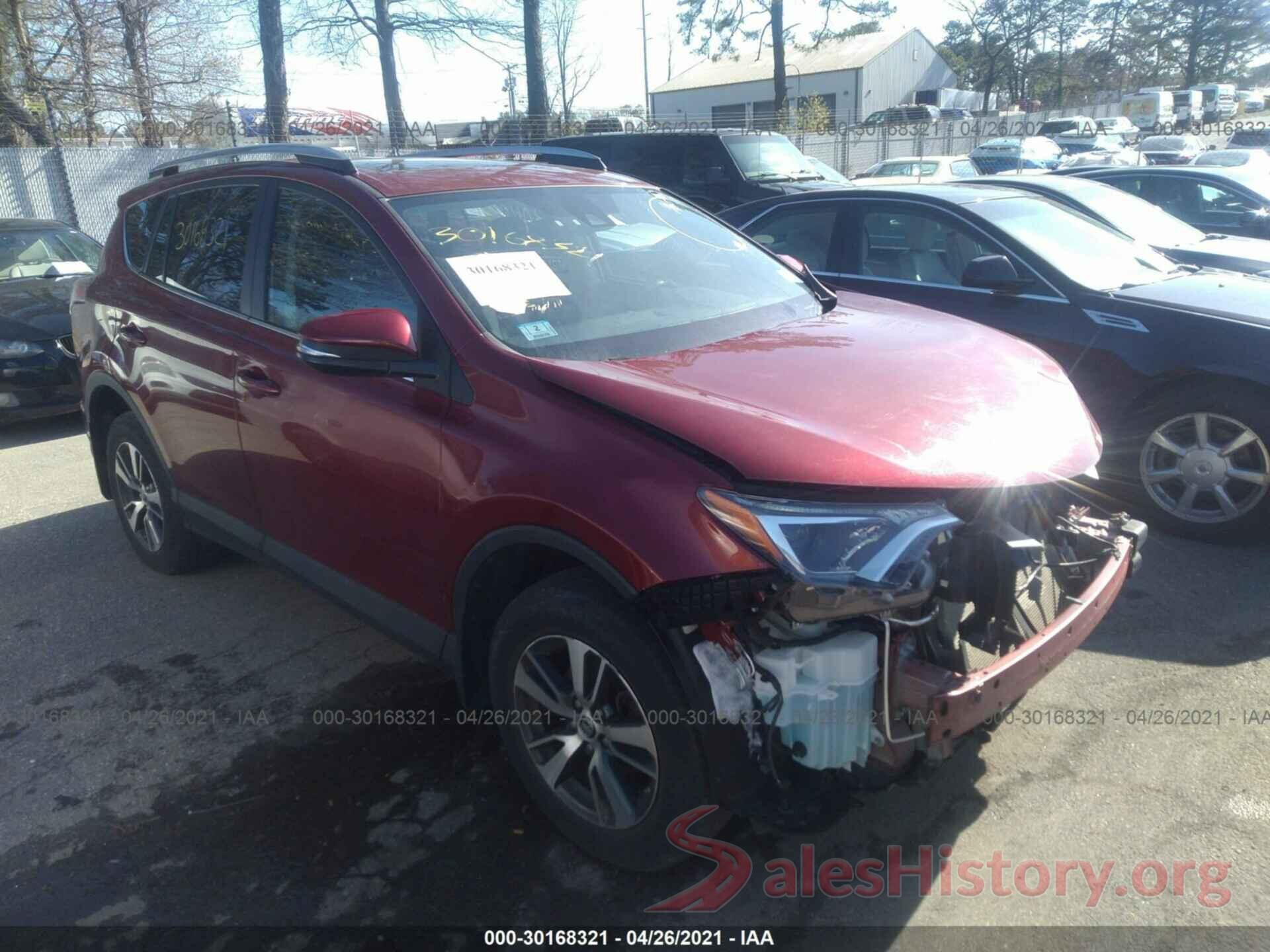 2T3RFREV2JW751175 2018 TOYOTA RAV4