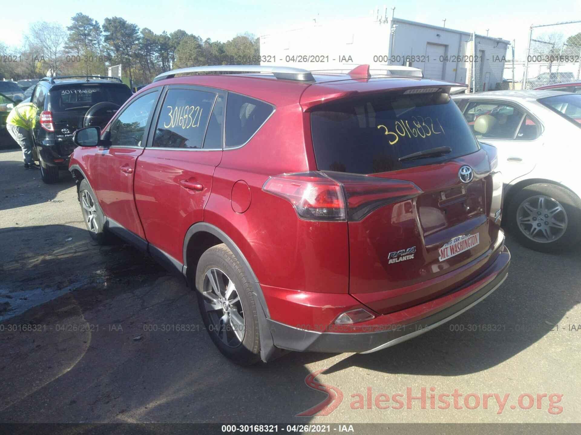 2T3RFREV2JW751175 2018 TOYOTA RAV4