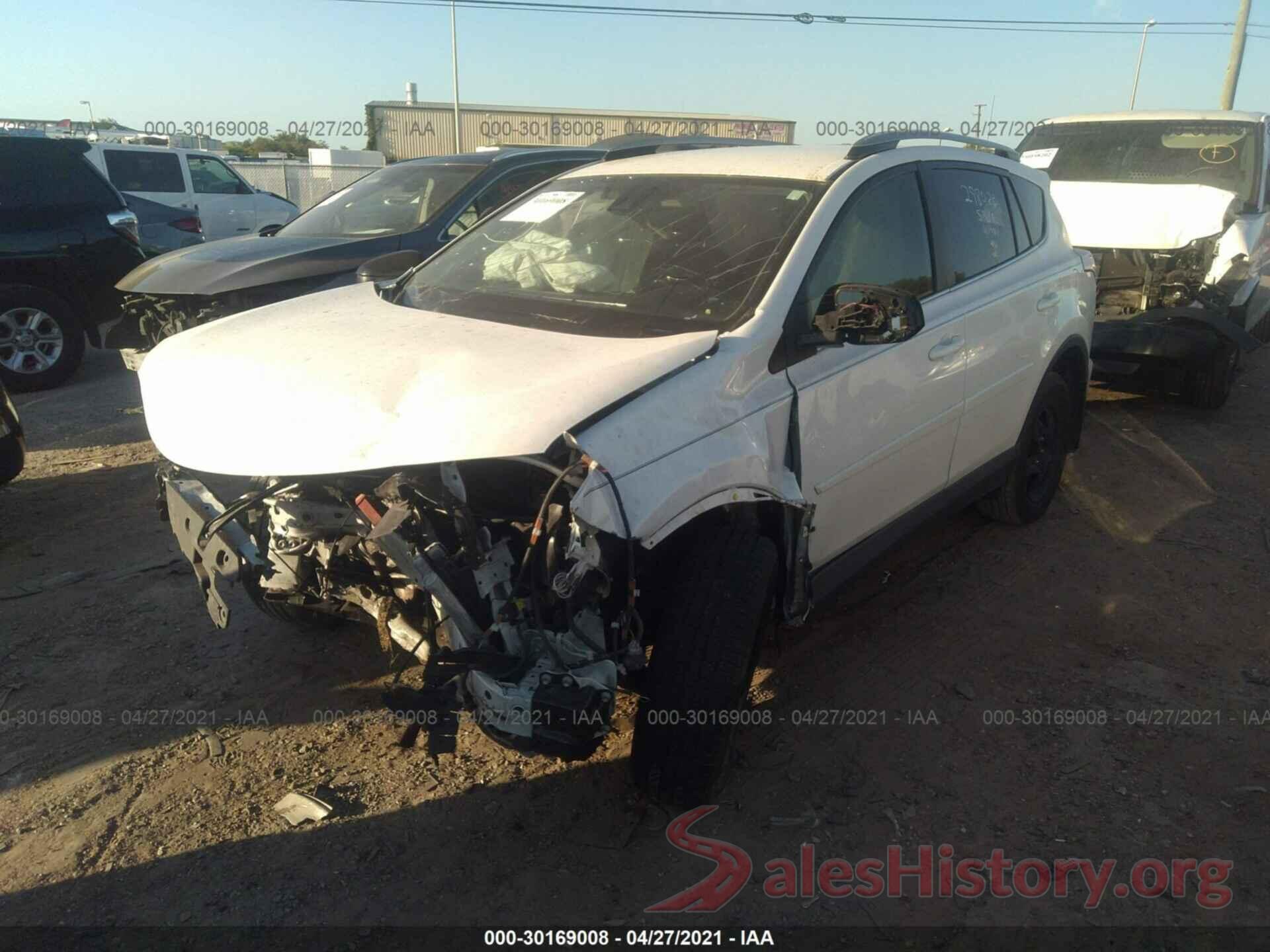 2T3ZFREV8HW380663 2017 TOYOTA RAV4