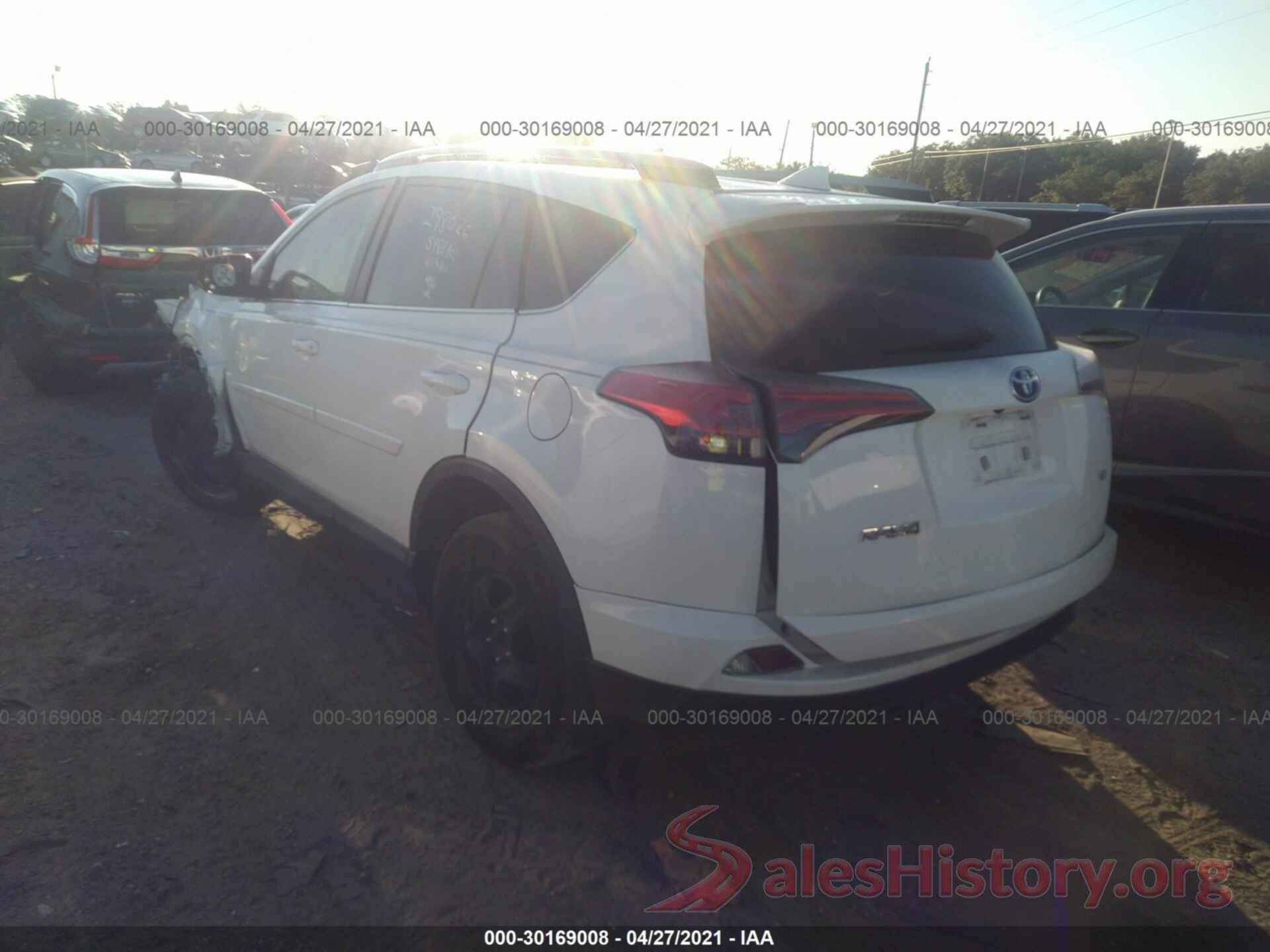 2T3ZFREV8HW380663 2017 TOYOTA RAV4