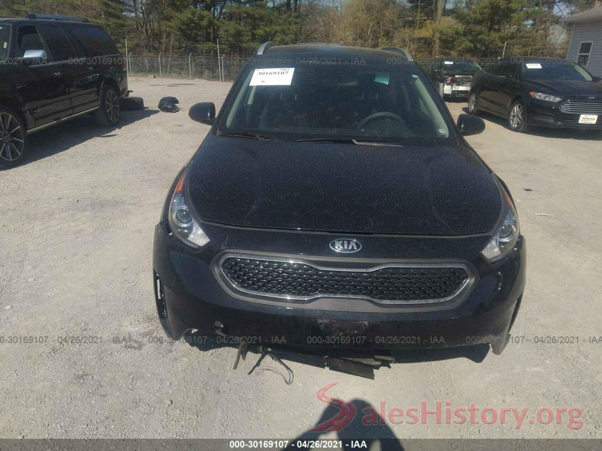 KNDCB3LC9K5264225 2019 KIA NIRO