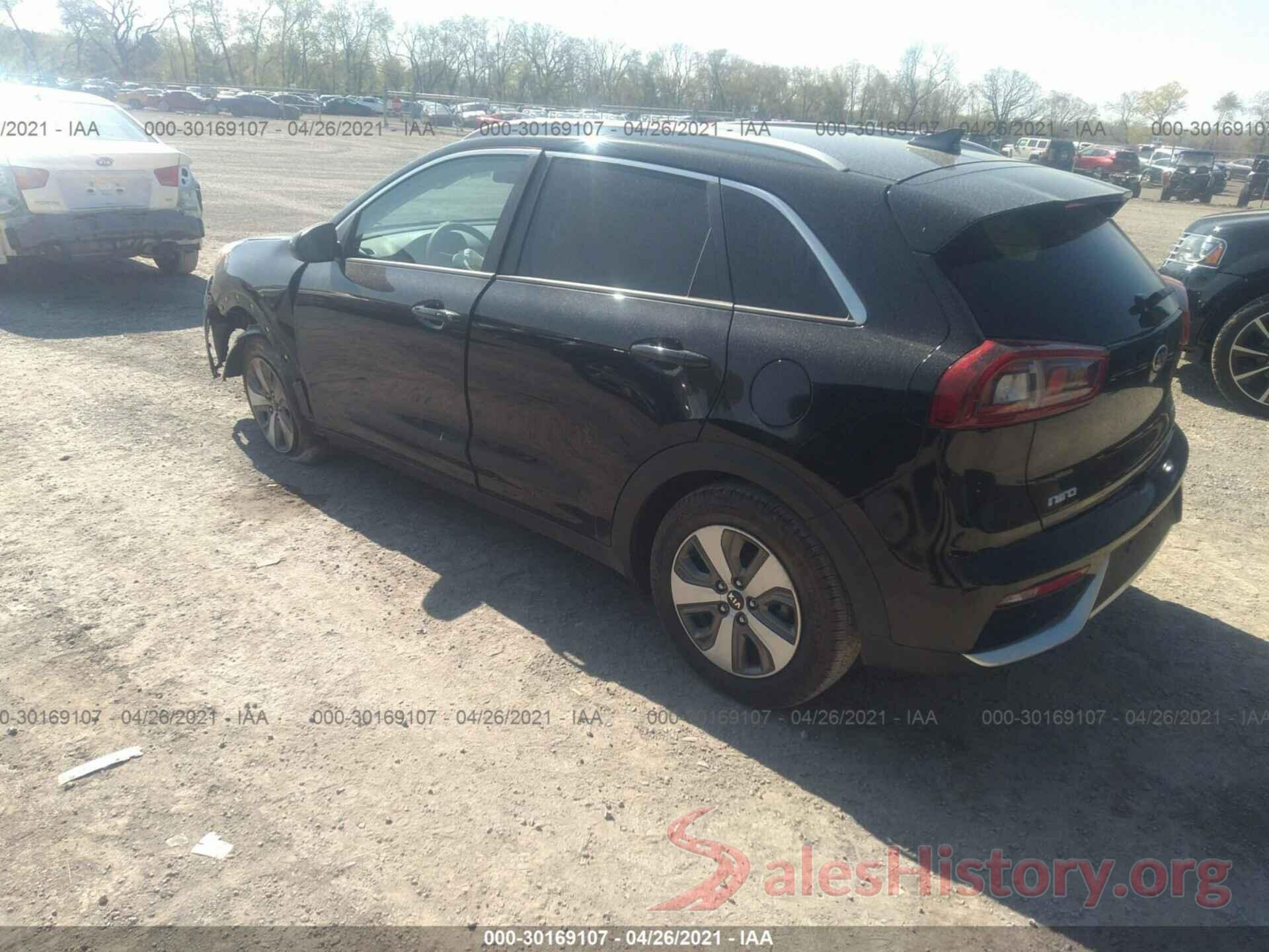 KNDCB3LC9K5264225 2019 KIA NIRO