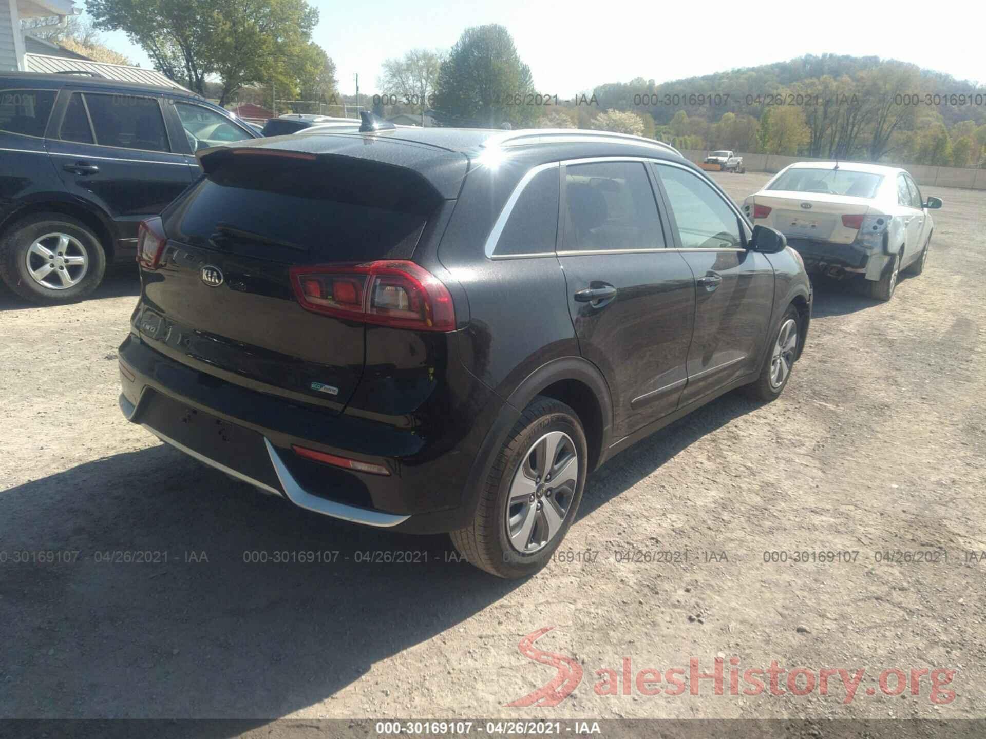 KNDCB3LC9K5264225 2019 KIA NIRO