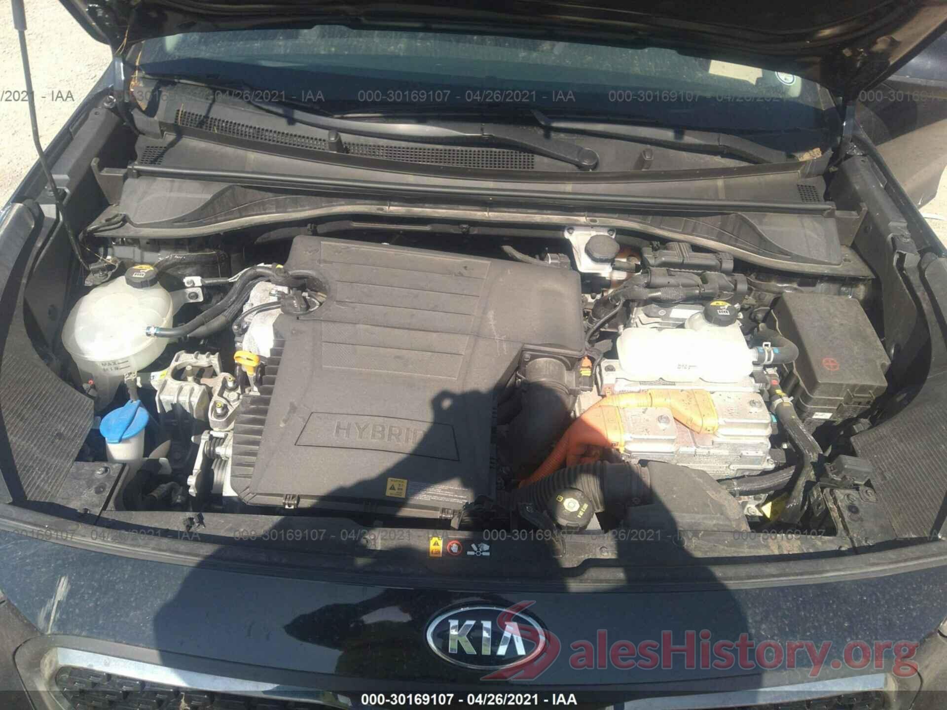 KNDCB3LC9K5264225 2019 KIA NIRO