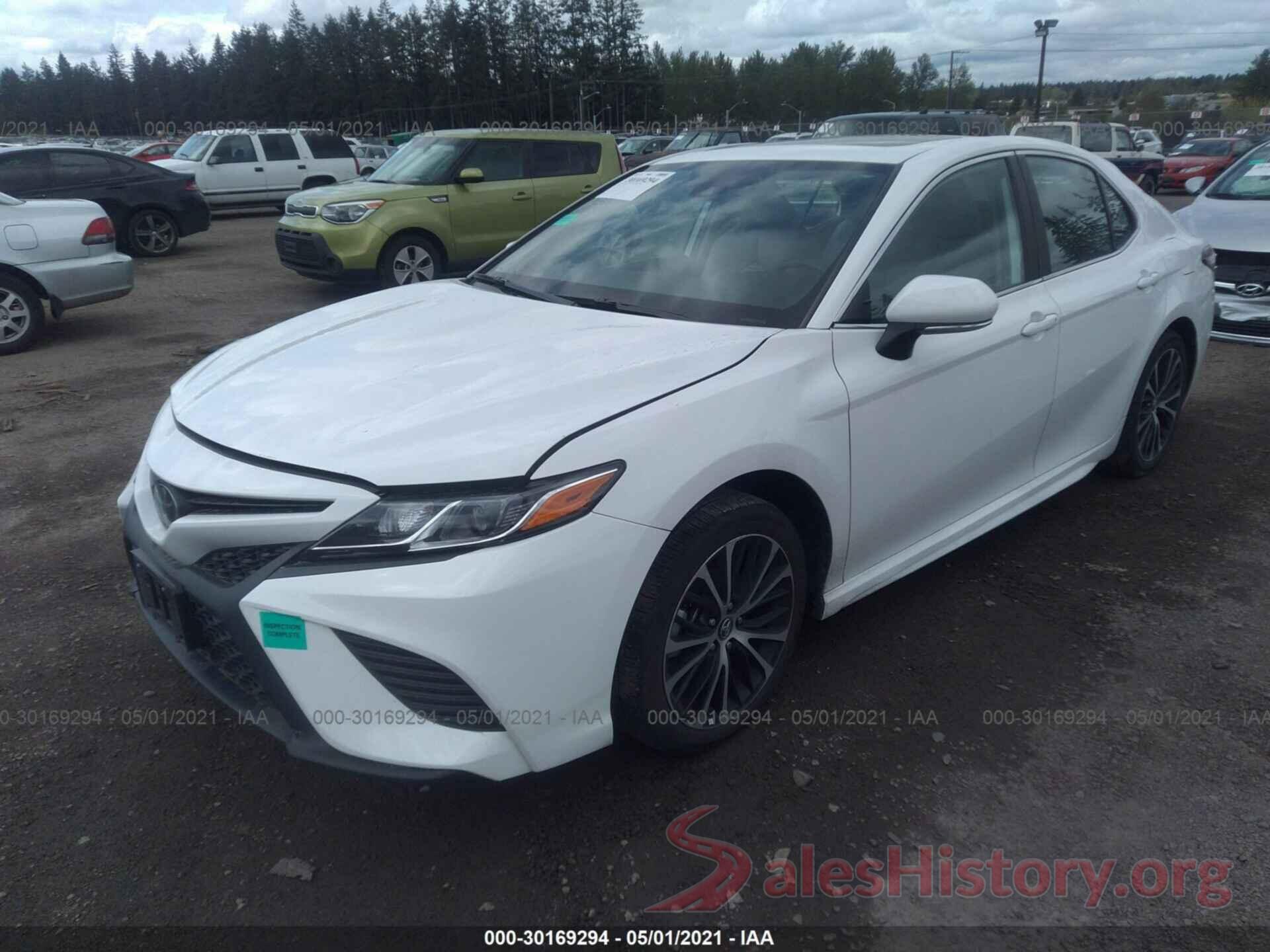 4T1B11HK2KU718044 2019 TOYOTA CAMRY