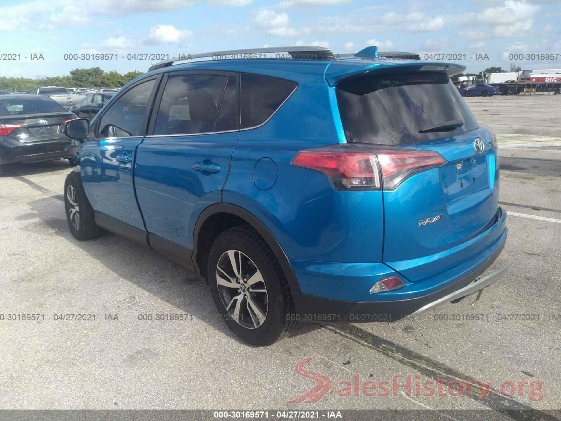 JTMWFREV1HJ141196 2017 TOYOTA RAV4