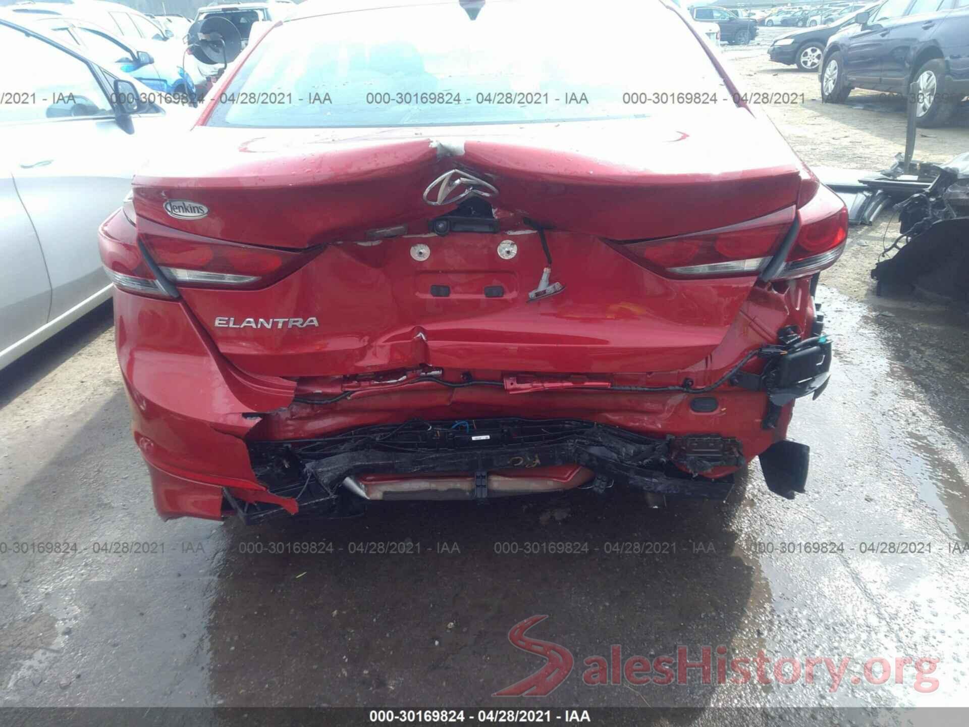 5NPD84LFXJH392958 2018 HYUNDAI ELANTRA