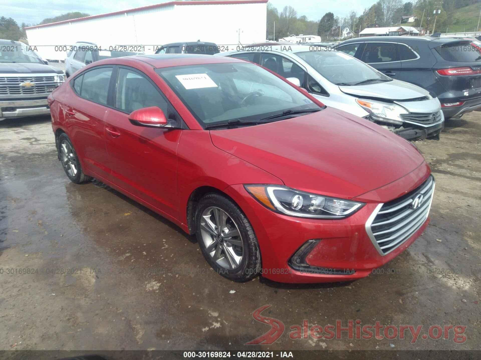 5NPD84LFXJH392958 2018 HYUNDAI ELANTRA