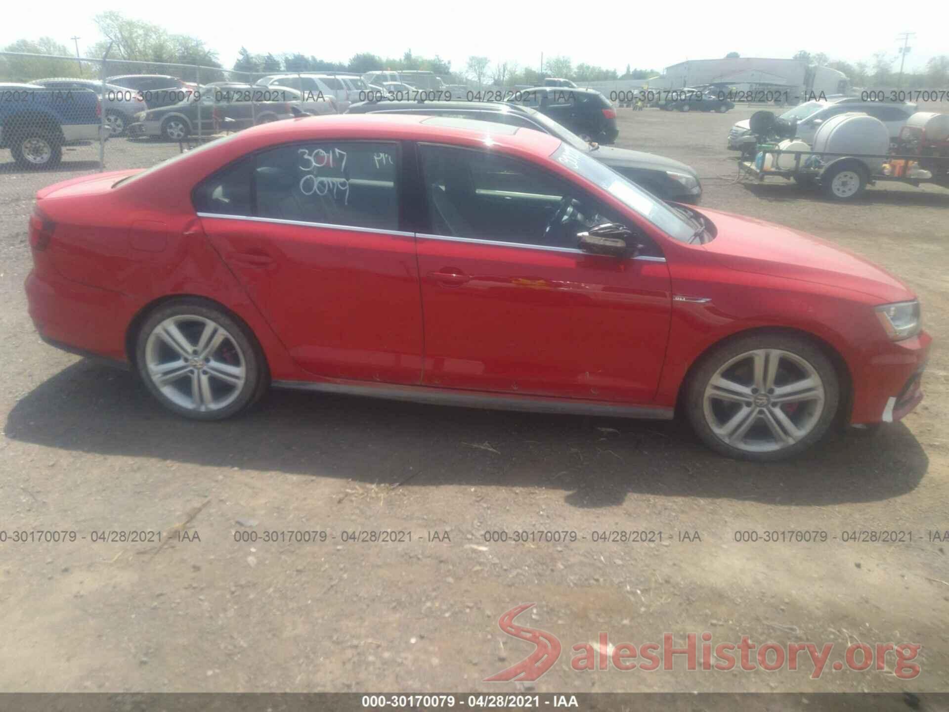 3VW4T7AJ7HM294818 2017 VOLKSWAGEN JETTA