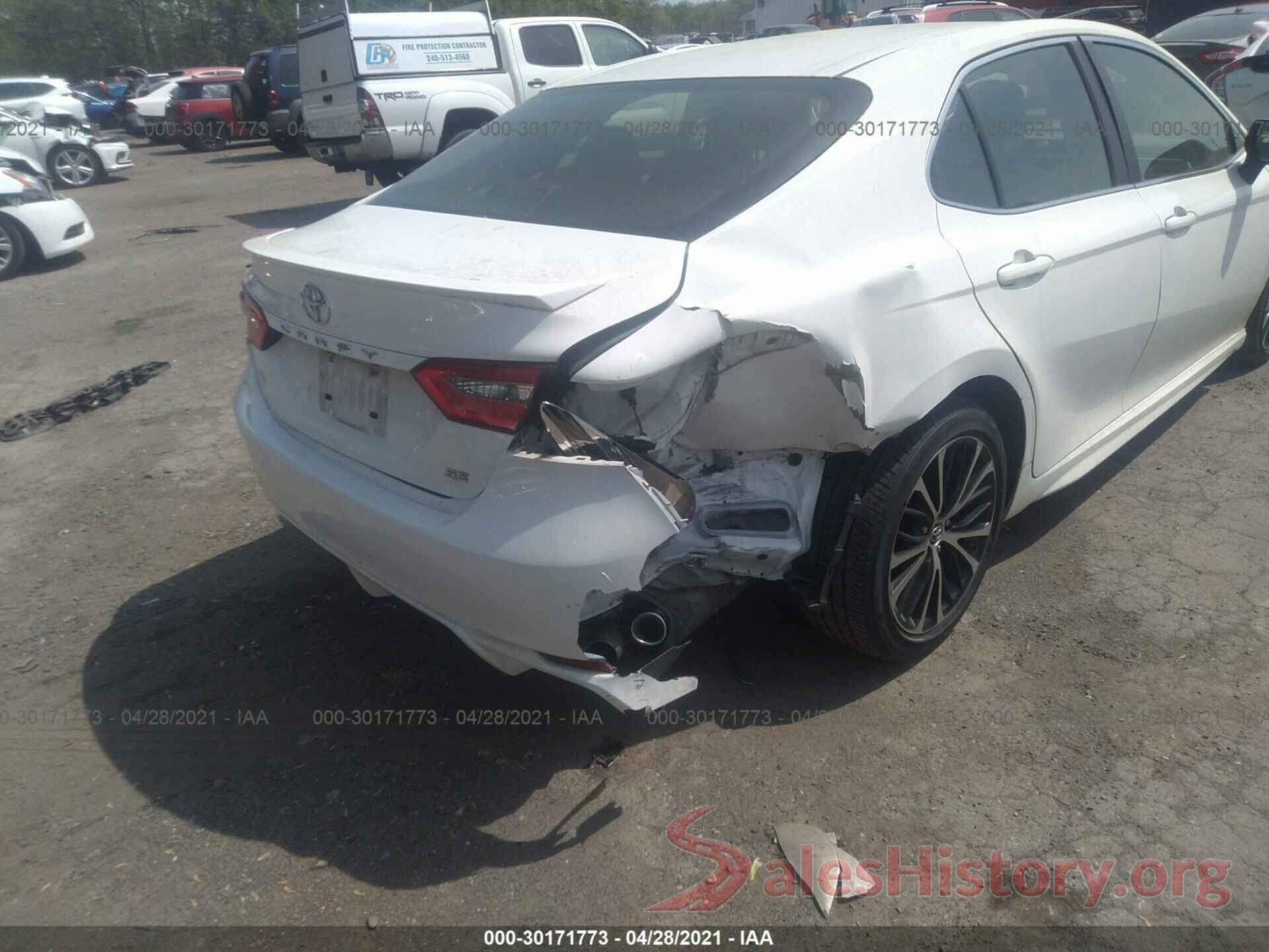 JTNB11HKXJ3007177 2018 TOYOTA CAMRY