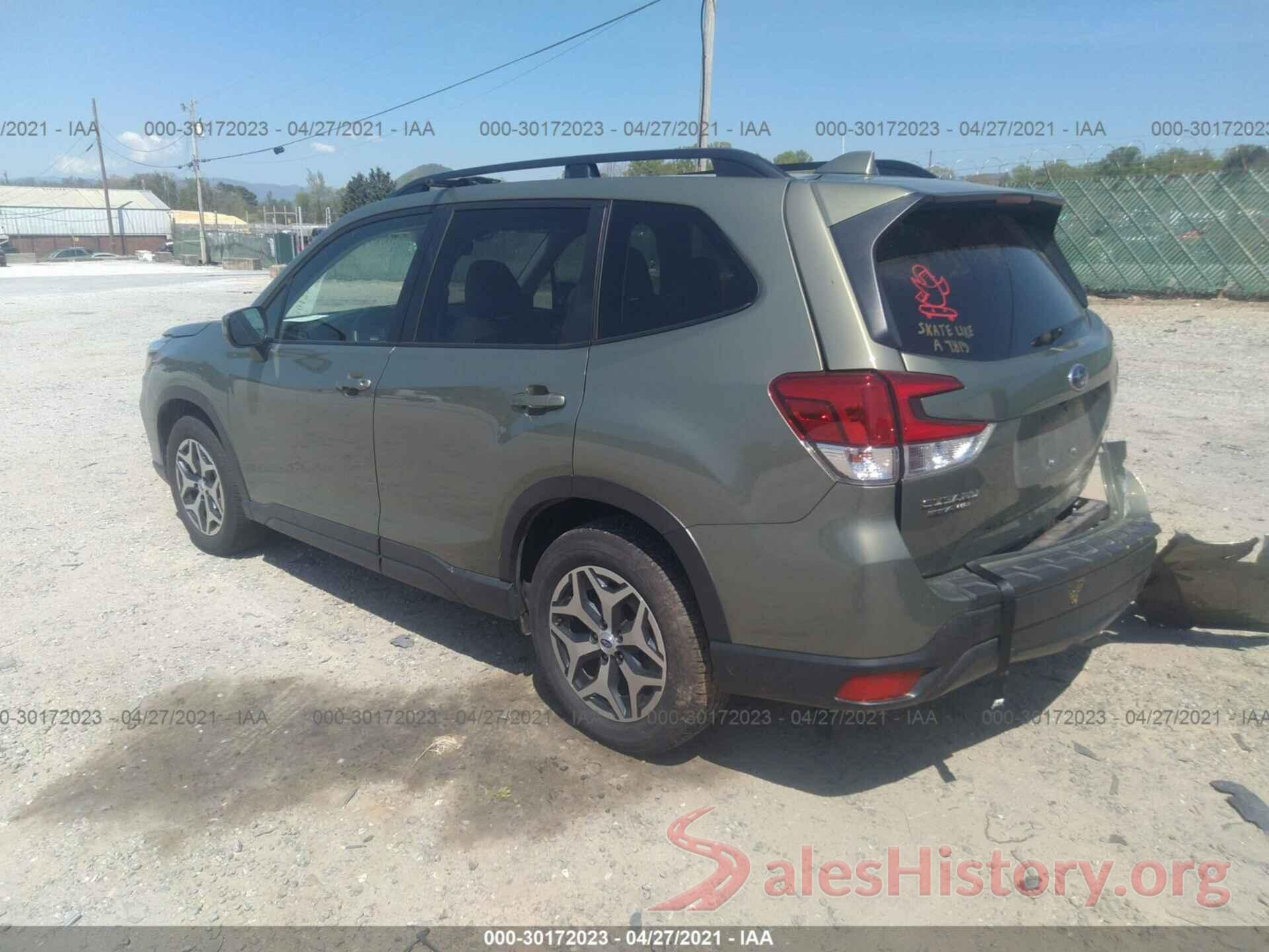 JF2SKAGC1LH580732 2020 SUBARU FORESTER