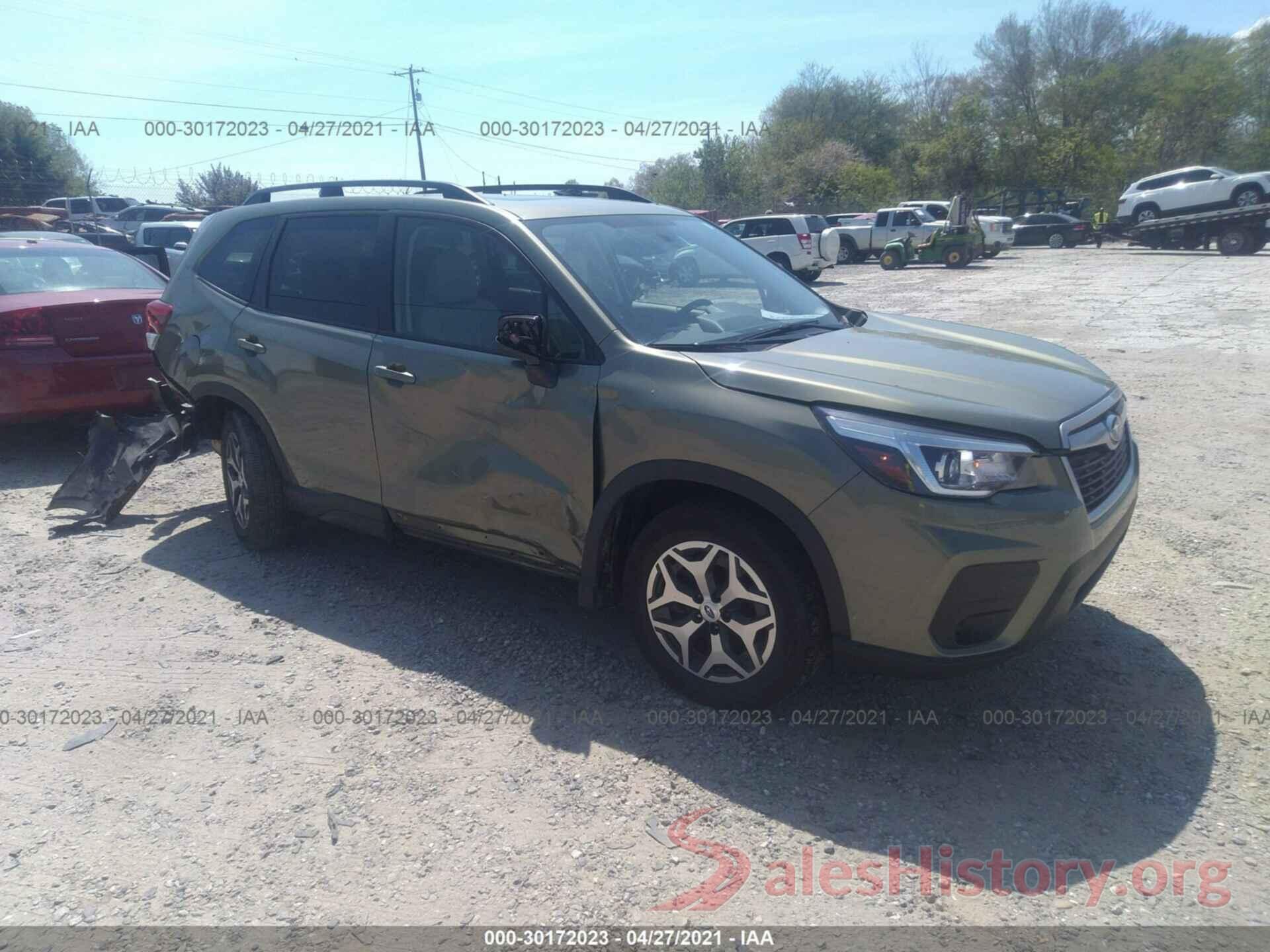 JF2SKAGC1LH580732 2020 SUBARU FORESTER