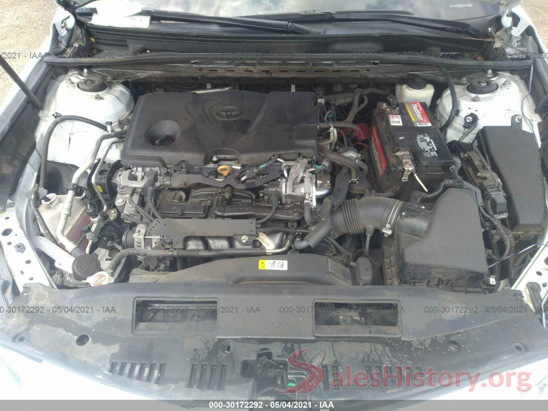 4T1B11HK5JU085621 2018 TOYOTA CAMRY