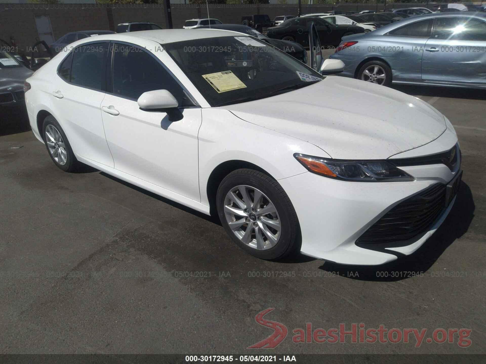 JTNB11HK8J3041778 2018 TOYOTA CAMRY