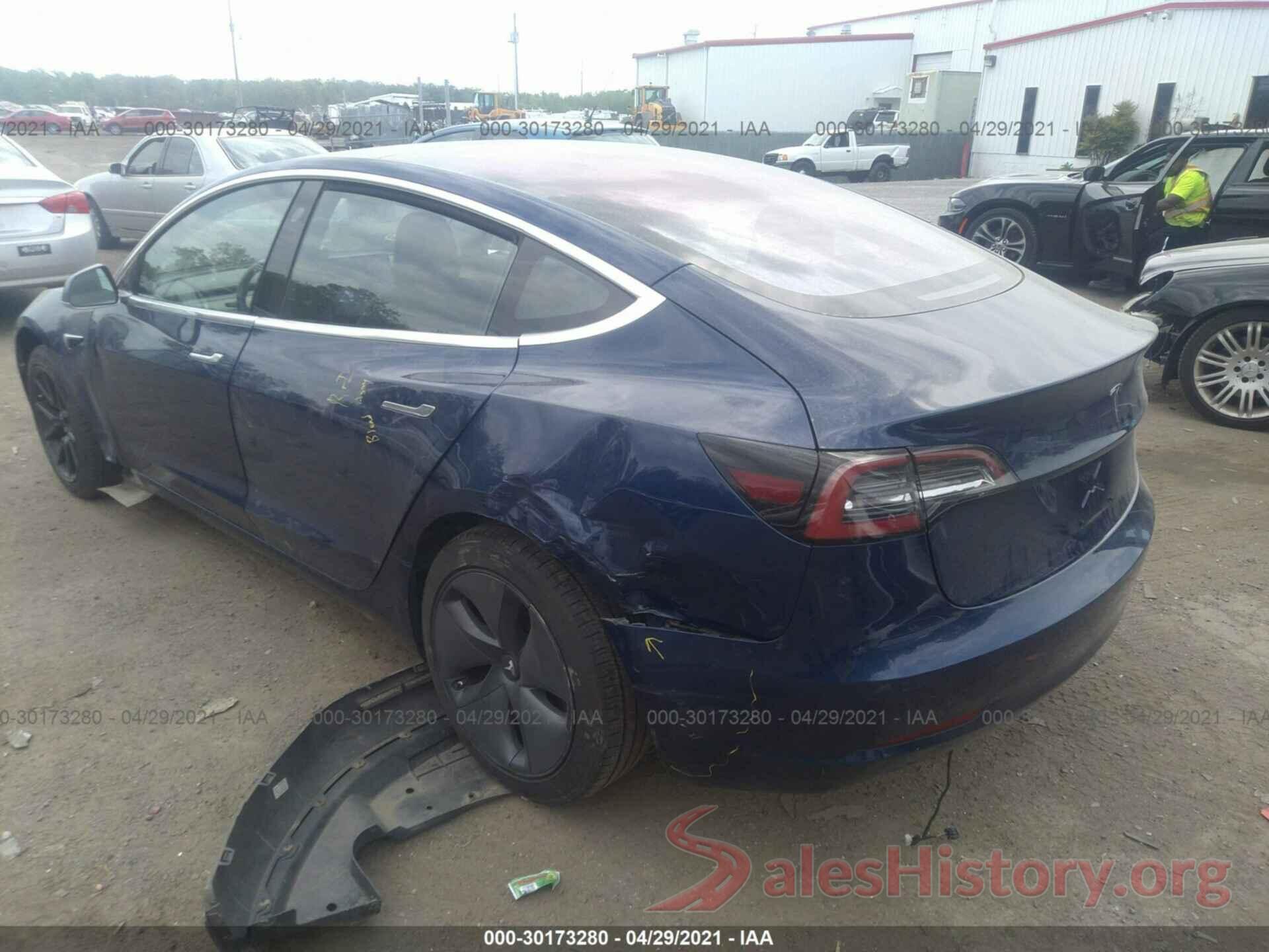 5YJ3E1EA8HF001495 2017 TESLA MODEL 3