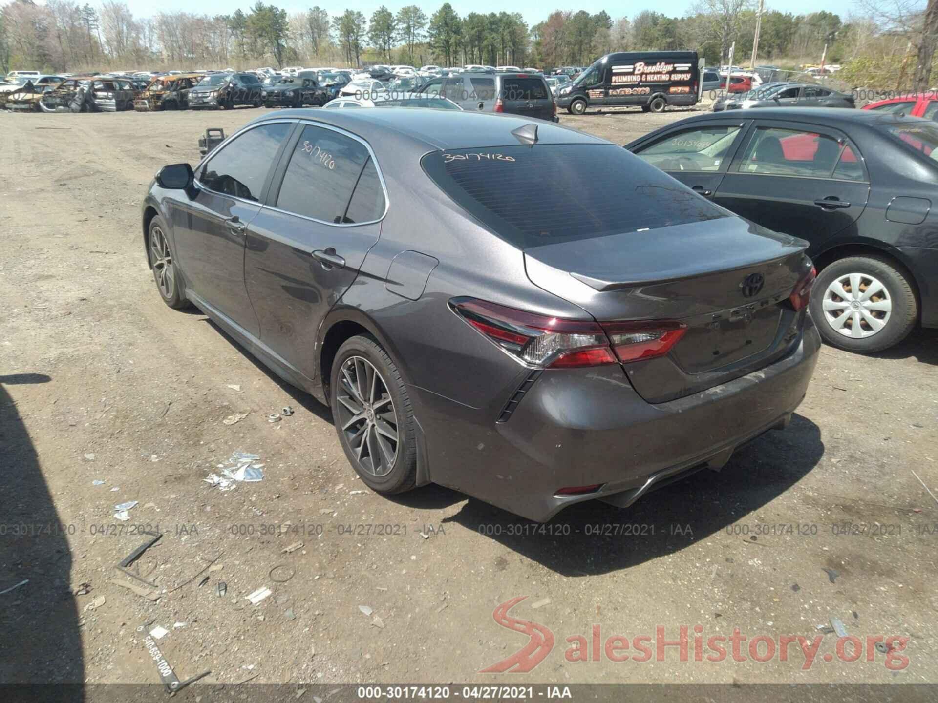 4T1G11AK2MU531681 2021 TOYOTA CAMRY