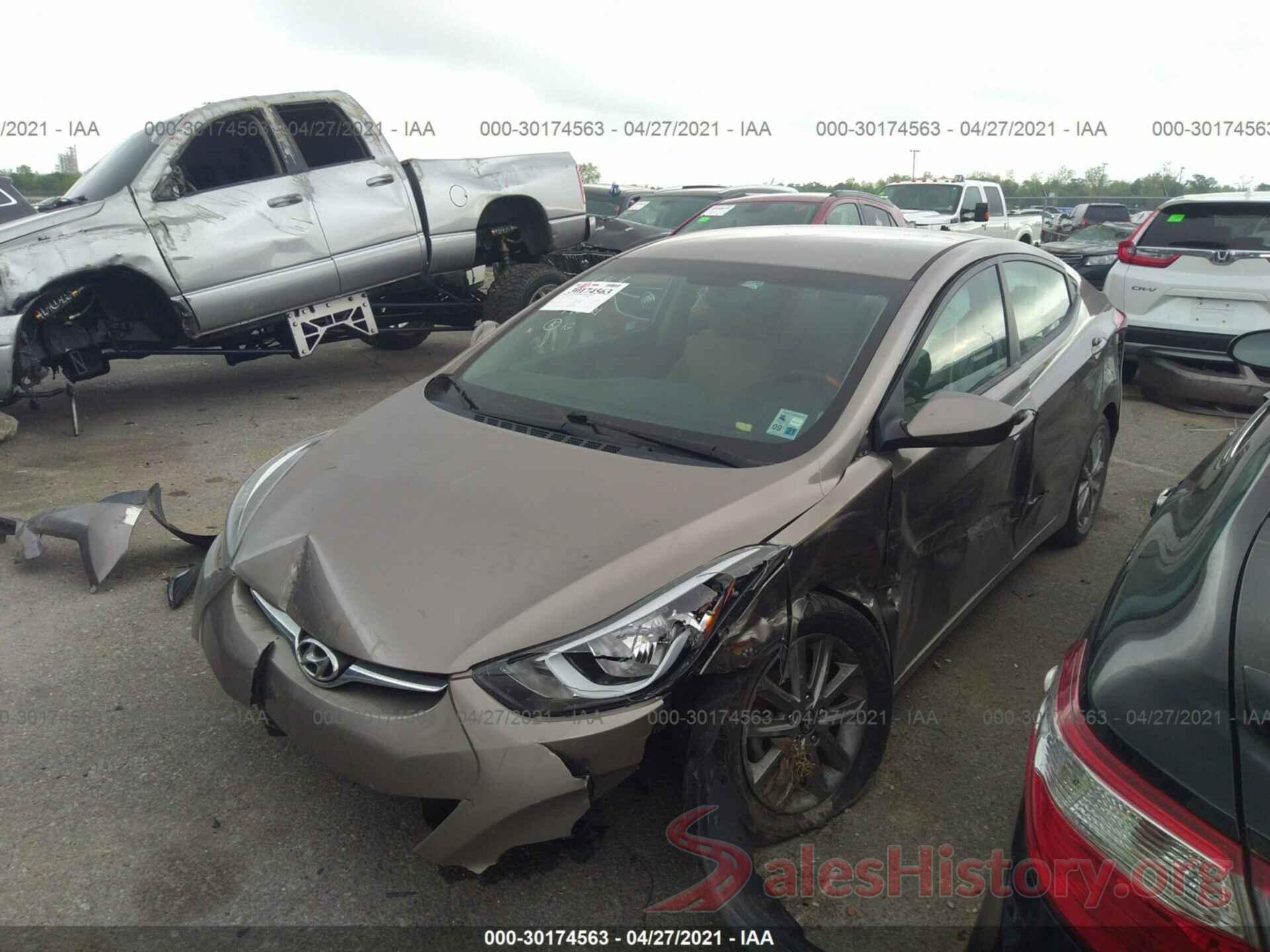 5NPDH4AE5GH766864 2016 HYUNDAI ELANTRA