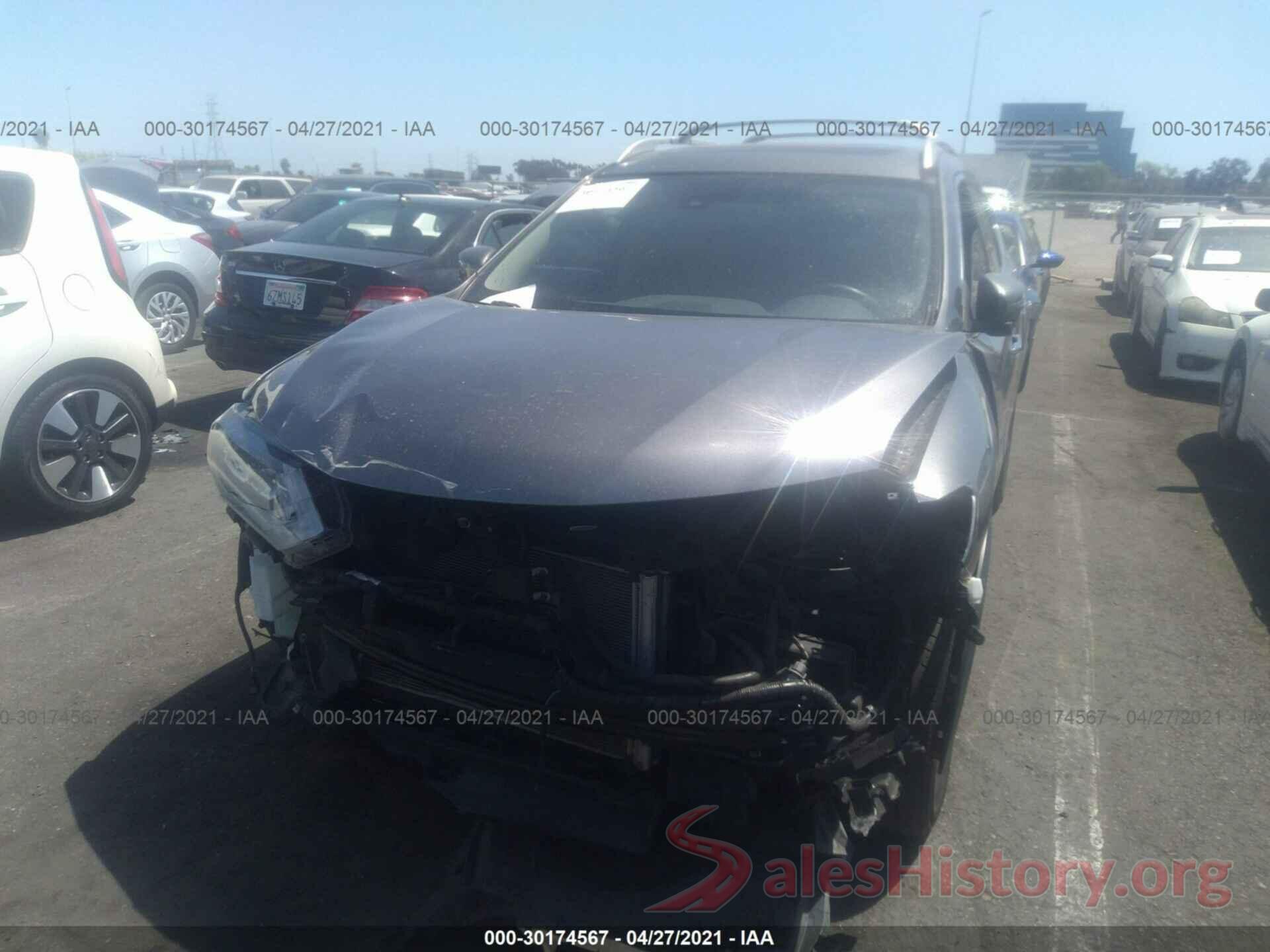 5N1AT2MT1HC847918 2017 NISSAN ROGUE