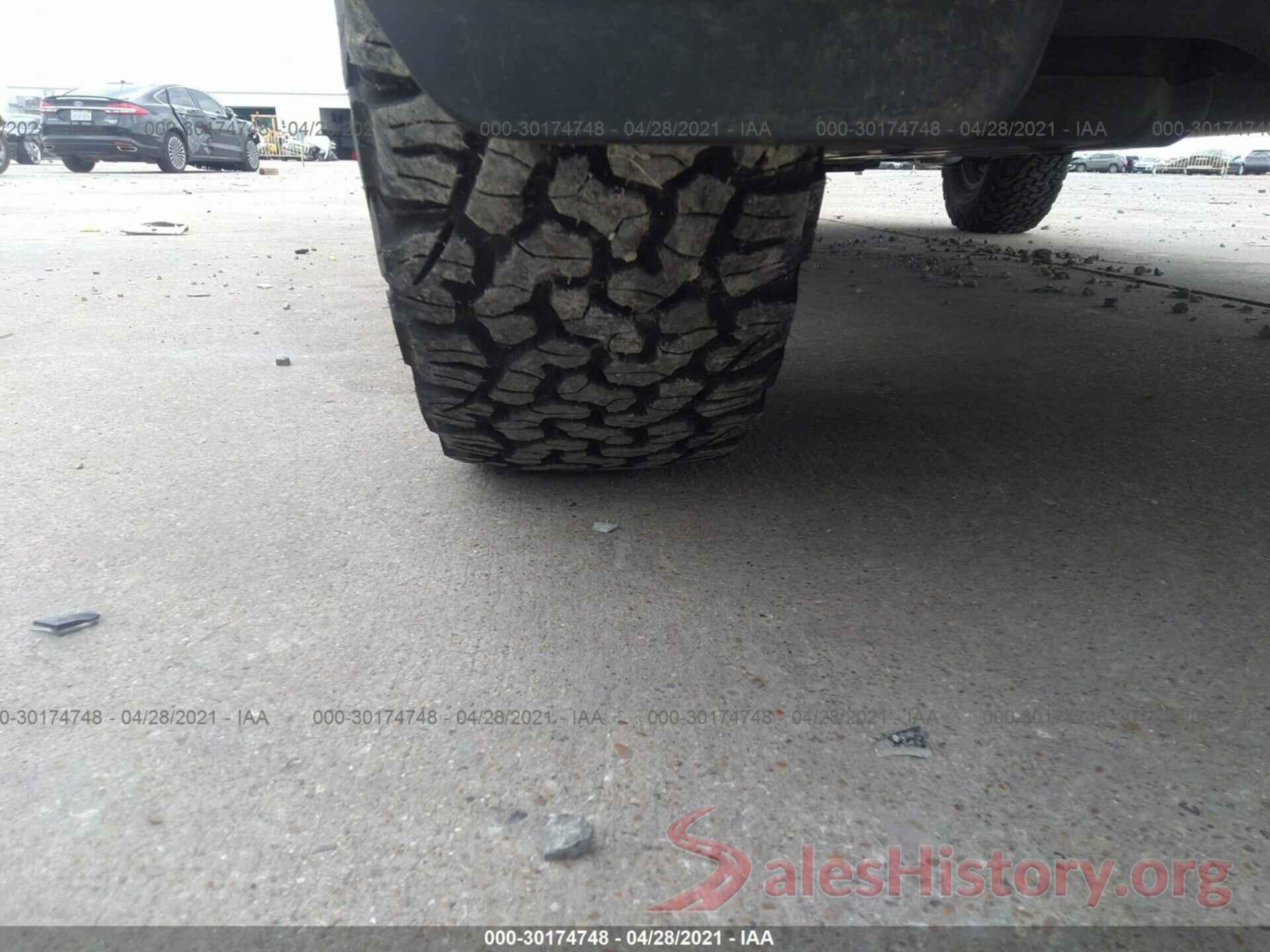 JTEBU5JR7J5579575 2018 TOYOTA 4RUNNER