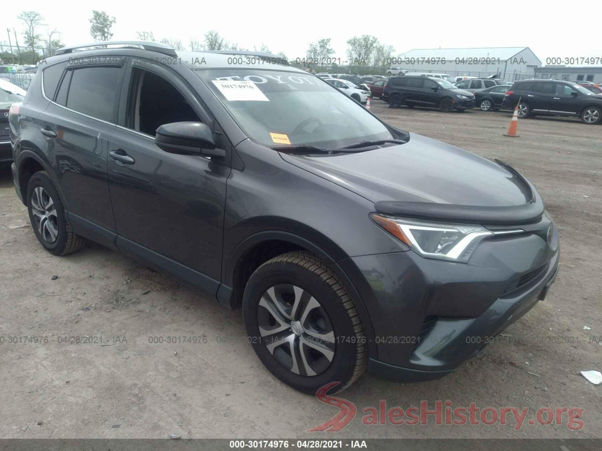 JTMBFREVXHJ118966 2017 TOYOTA RAV4