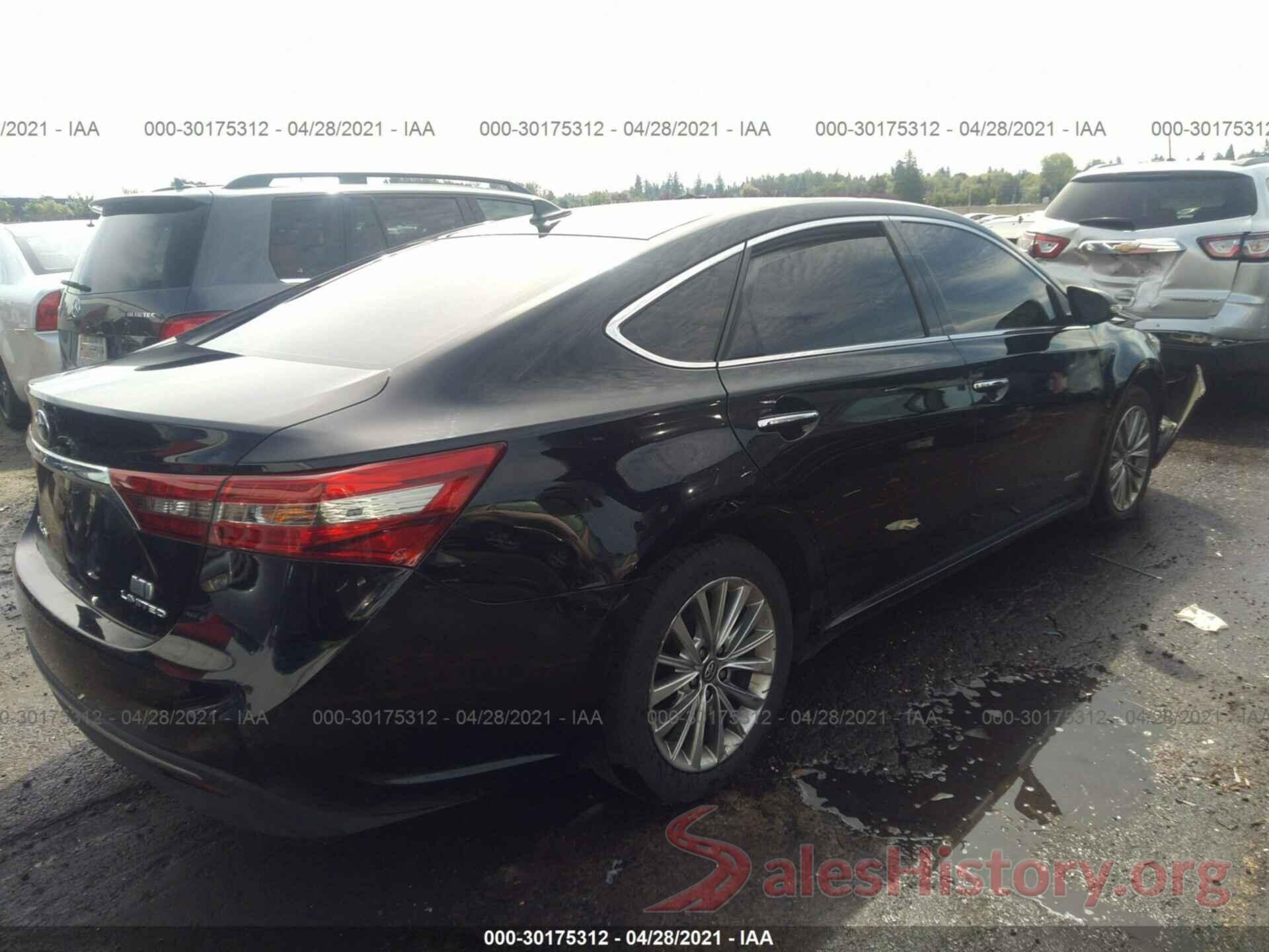 4T1BD1EB3JU064715 2018 TOYOTA AVALON