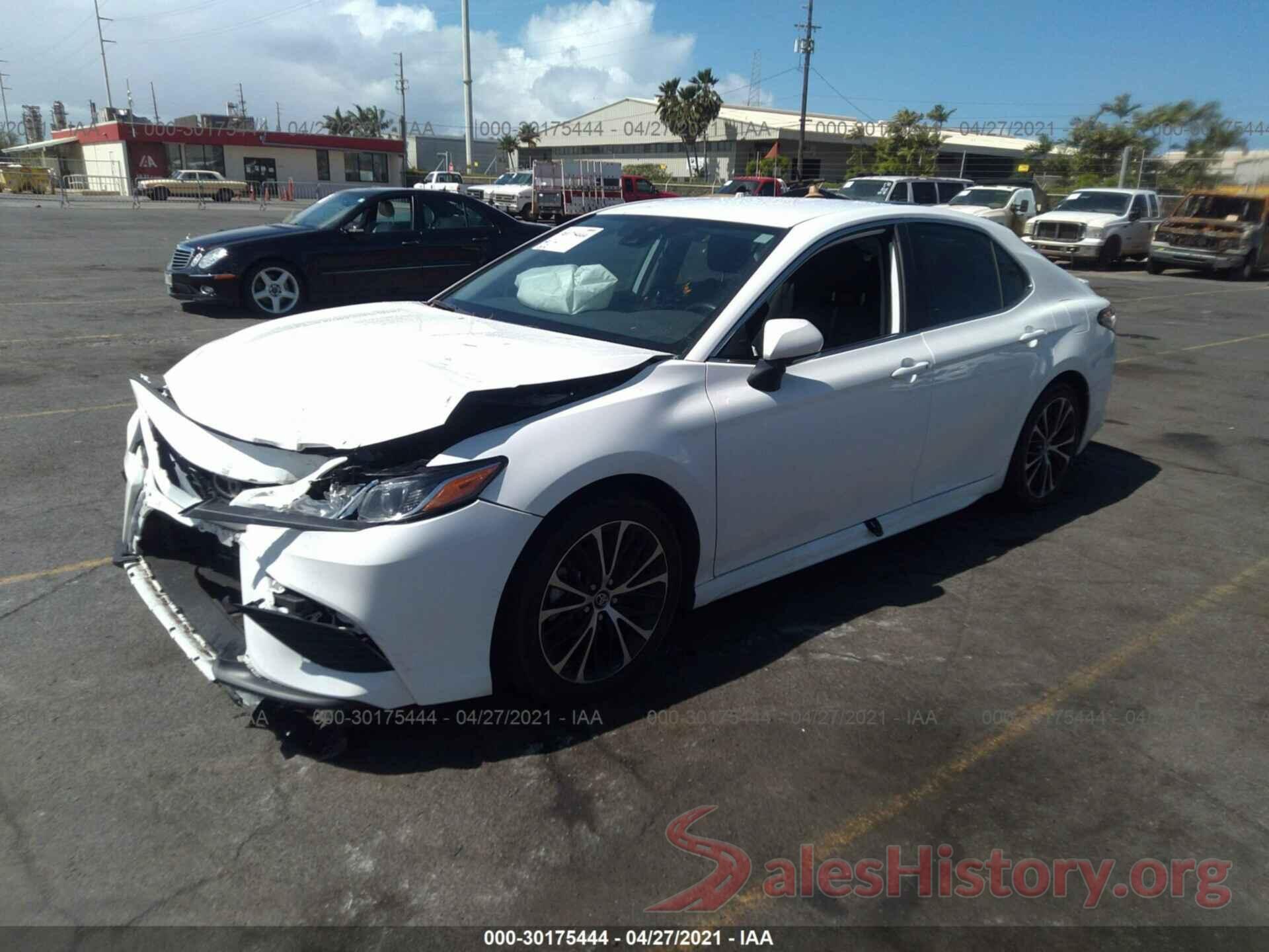 4T1B11HK2KU208938 2019 TOYOTA CAMRY