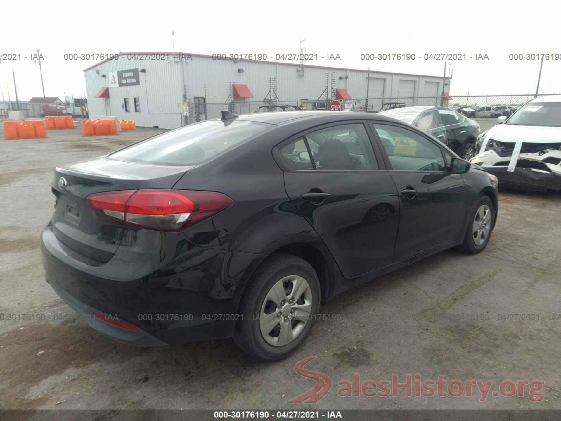 3KPFK4A74HE122175 2017 KIA FORTE