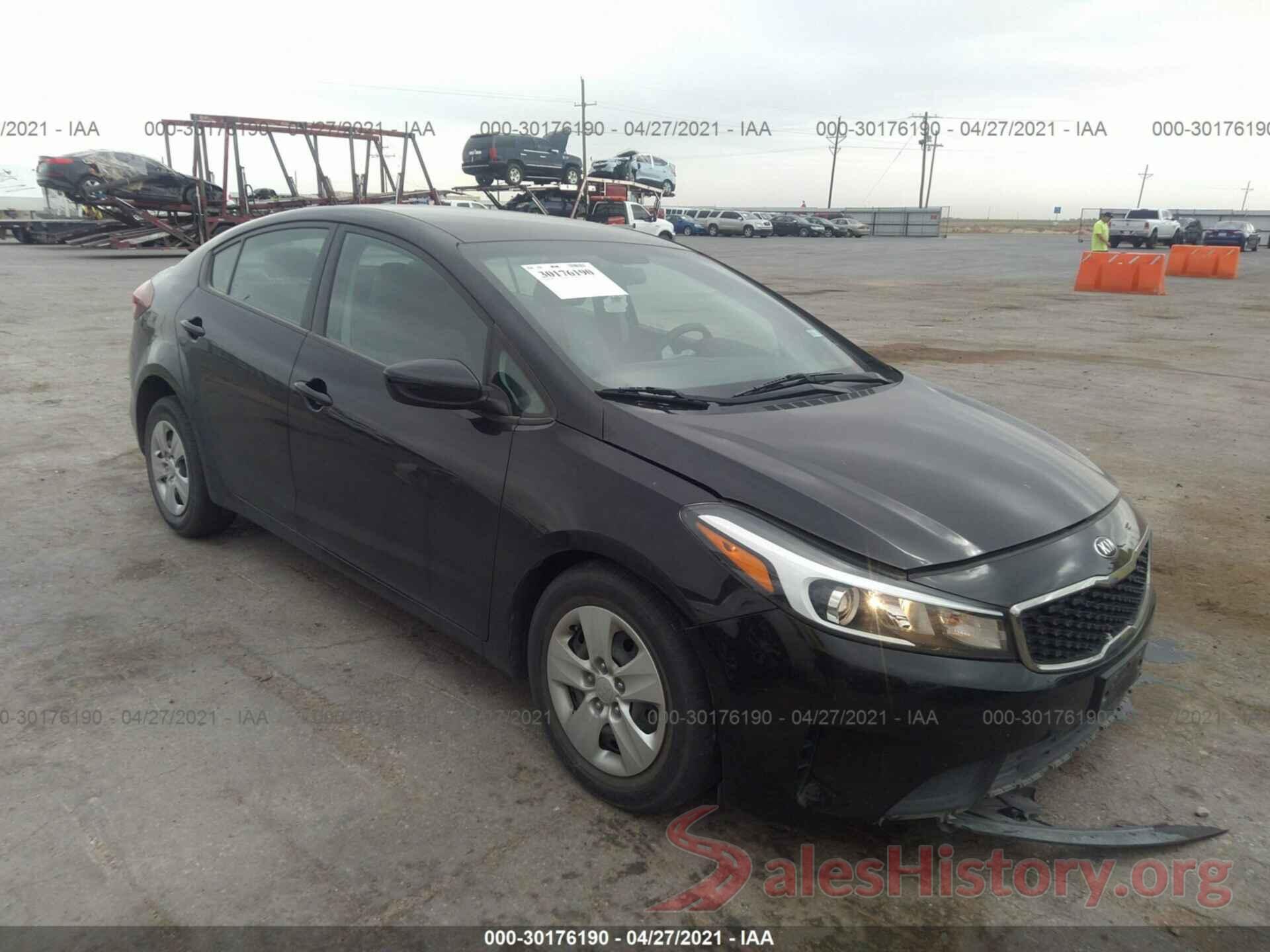 3KPFK4A74HE122175 2017 KIA FORTE