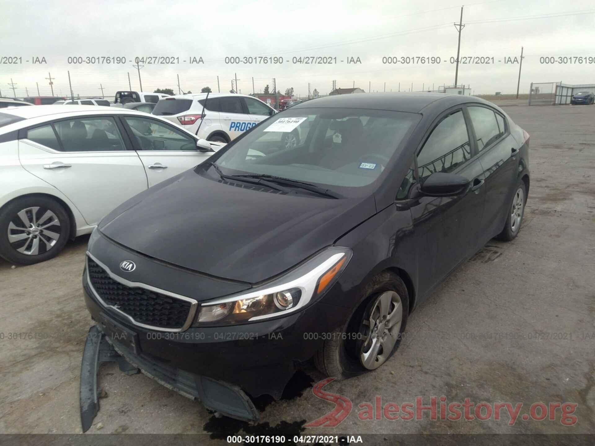 3KPFK4A74HE122175 2017 KIA FORTE