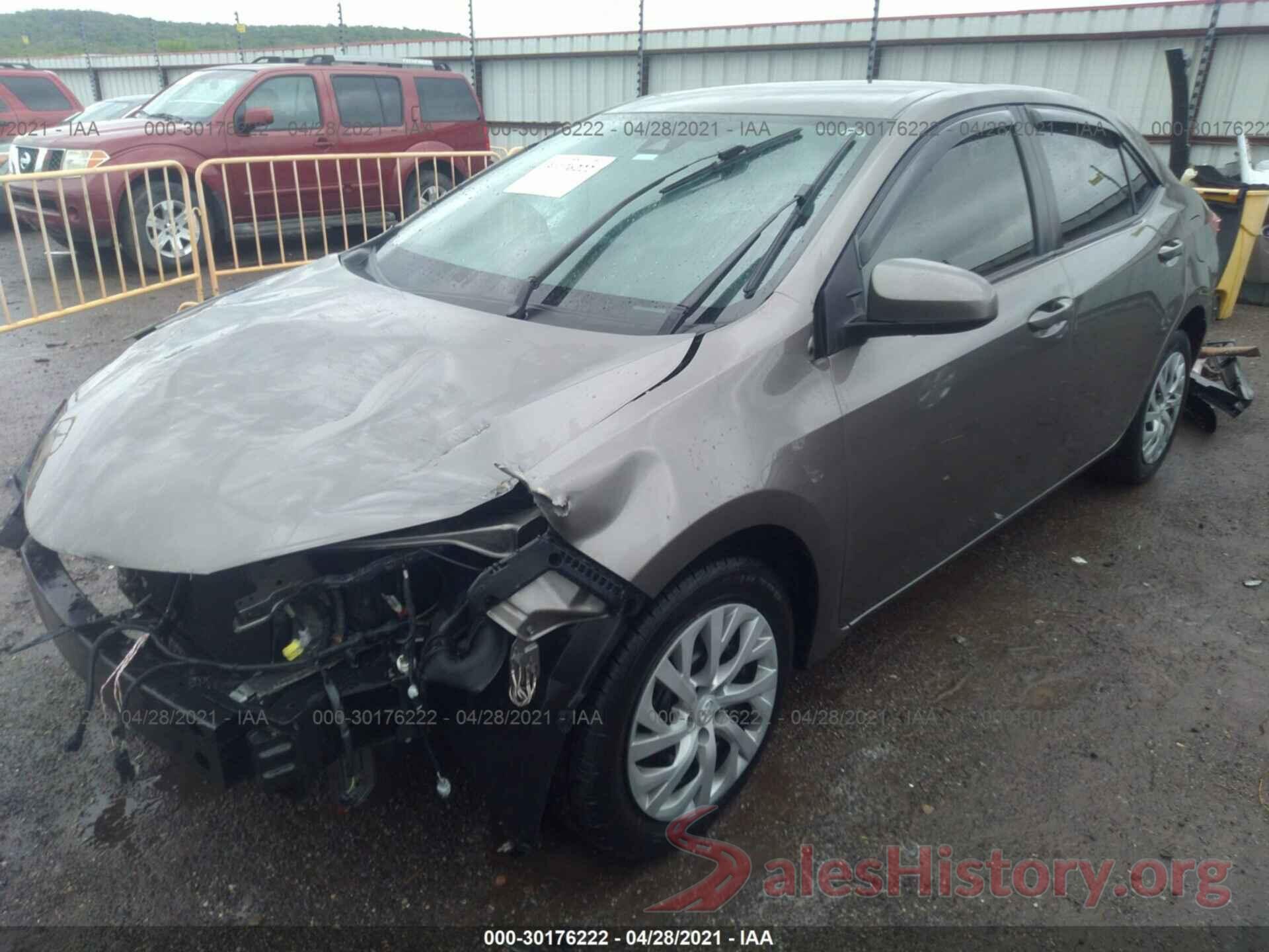 2T1BURHE2JC028925 2018 TOYOTA COROLLA