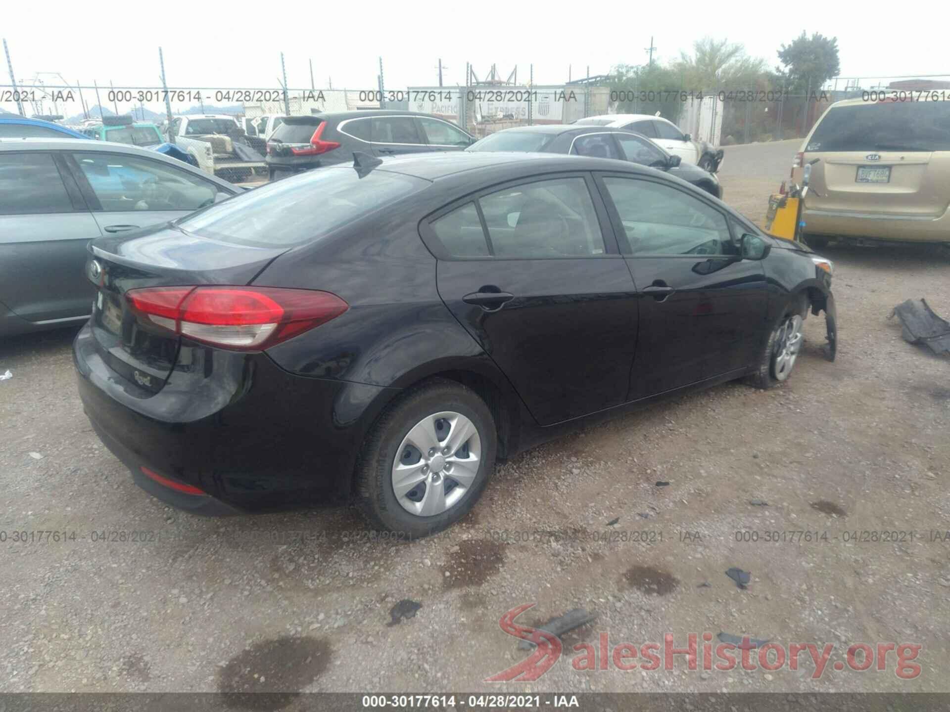 3KPFK4A78JE272859 2018 KIA FORTE