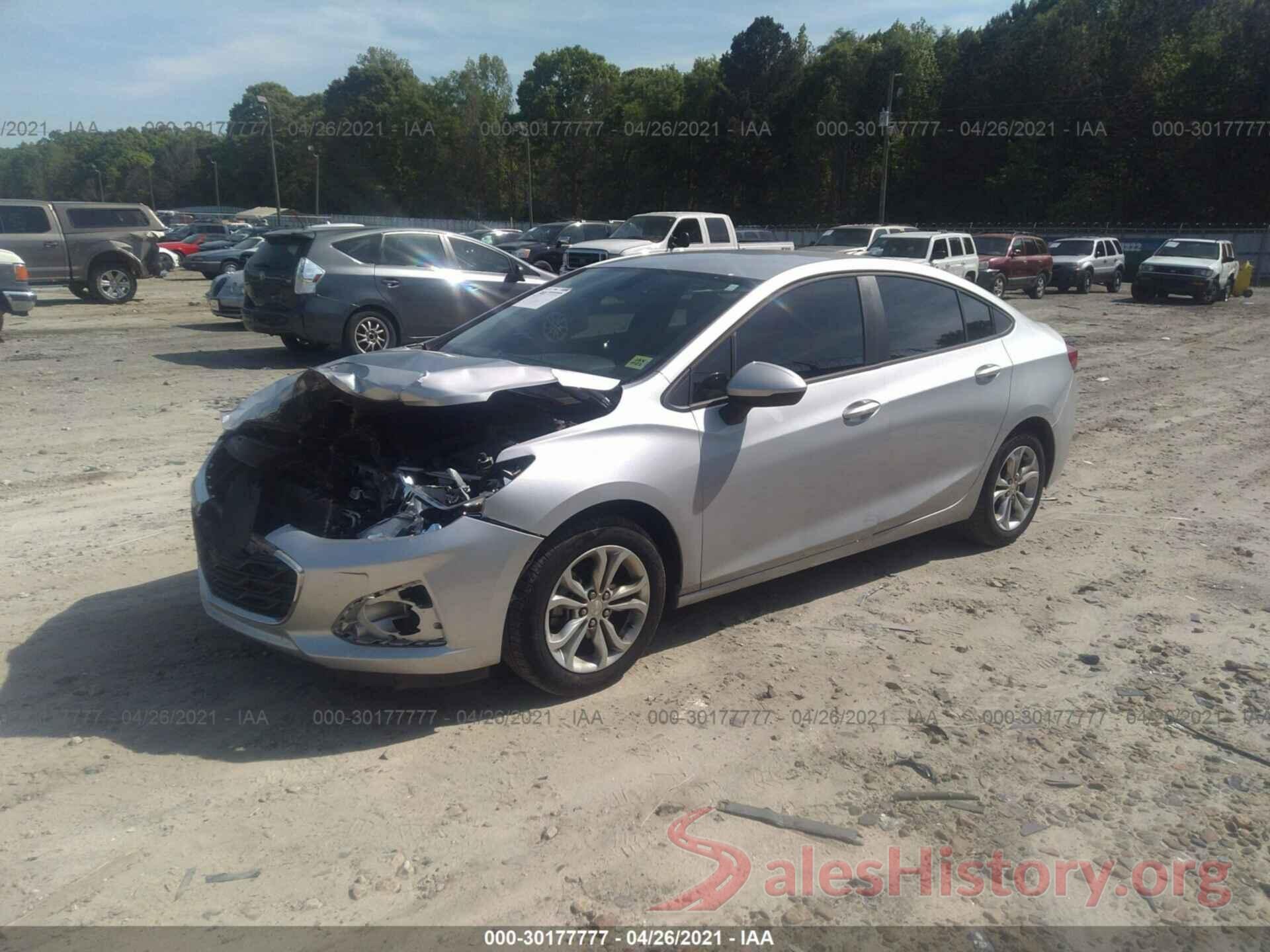 1G1BC5SM1K7151719 2019 CHEVROLET CRUZE