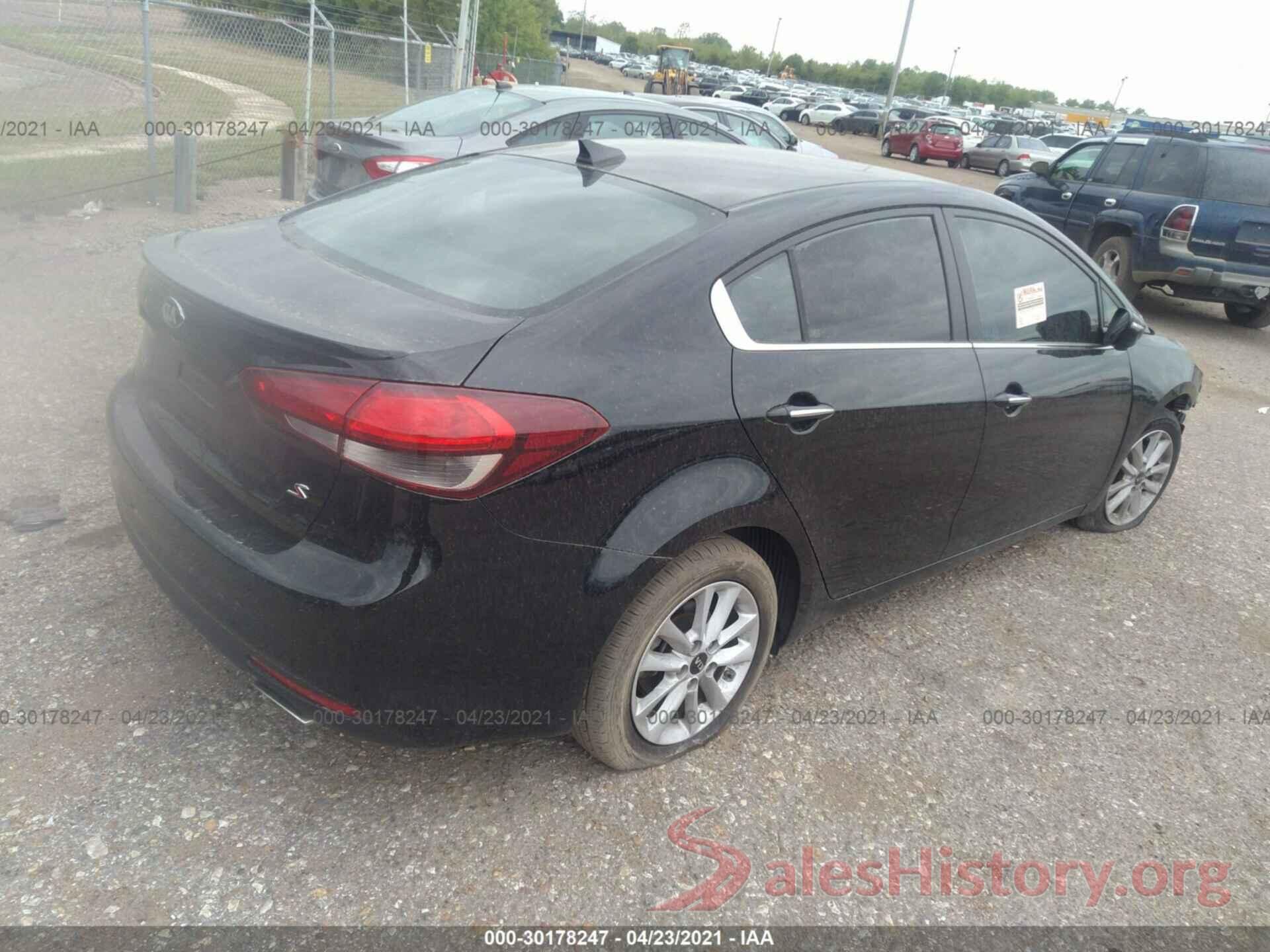 3KPFL4A7XHE044773 2017 KIA FORTE